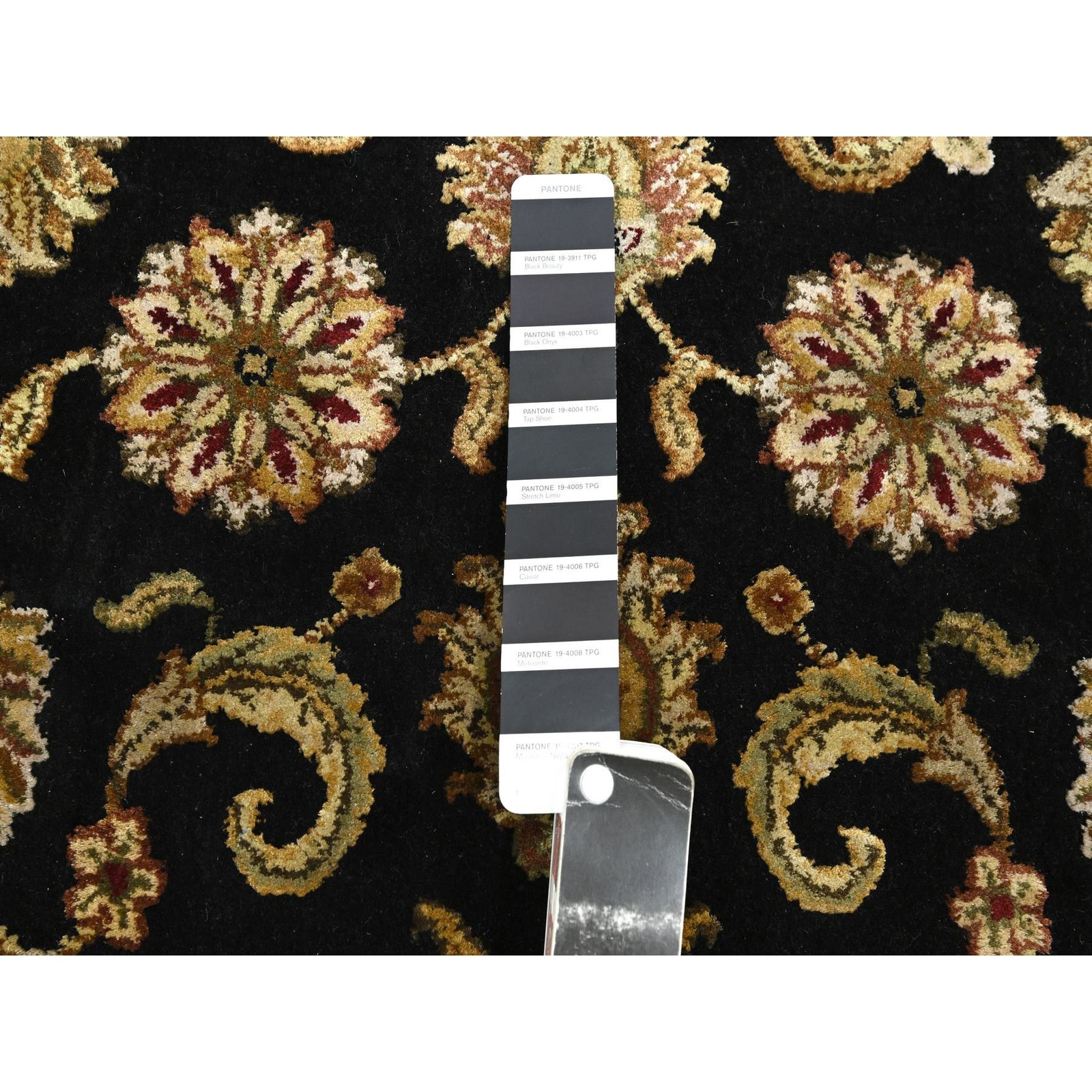 2’6″x8′ Black Rajasthan Leaf Design Hand Knotted Wool & Silk Runner Rug R75619