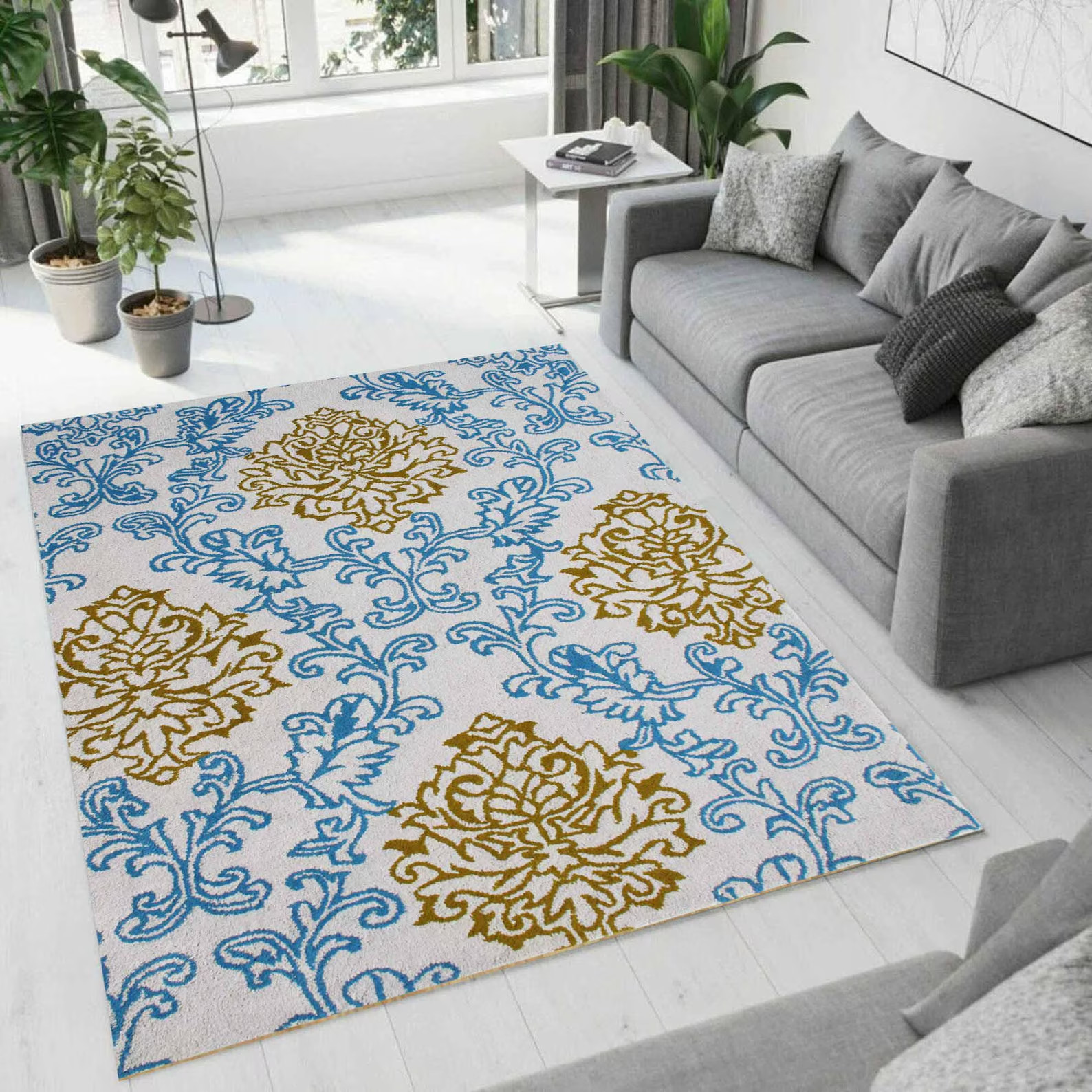 Hand-Tufted Wool Area Rug: Damask Floral Design Carpet