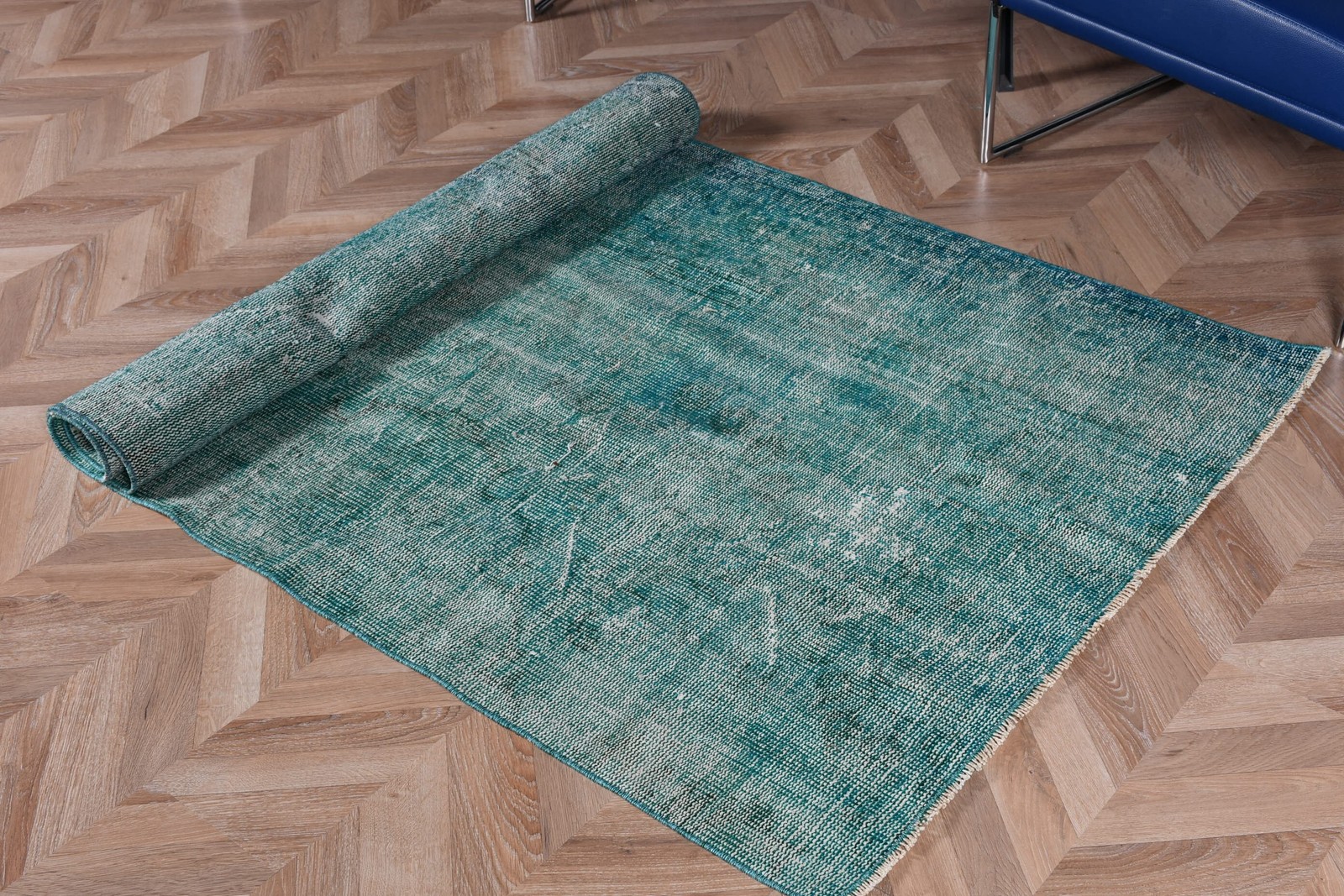 Vintage Turkish Area Rug 3,6×7,6 ft, Blue Green Moroccan Rug