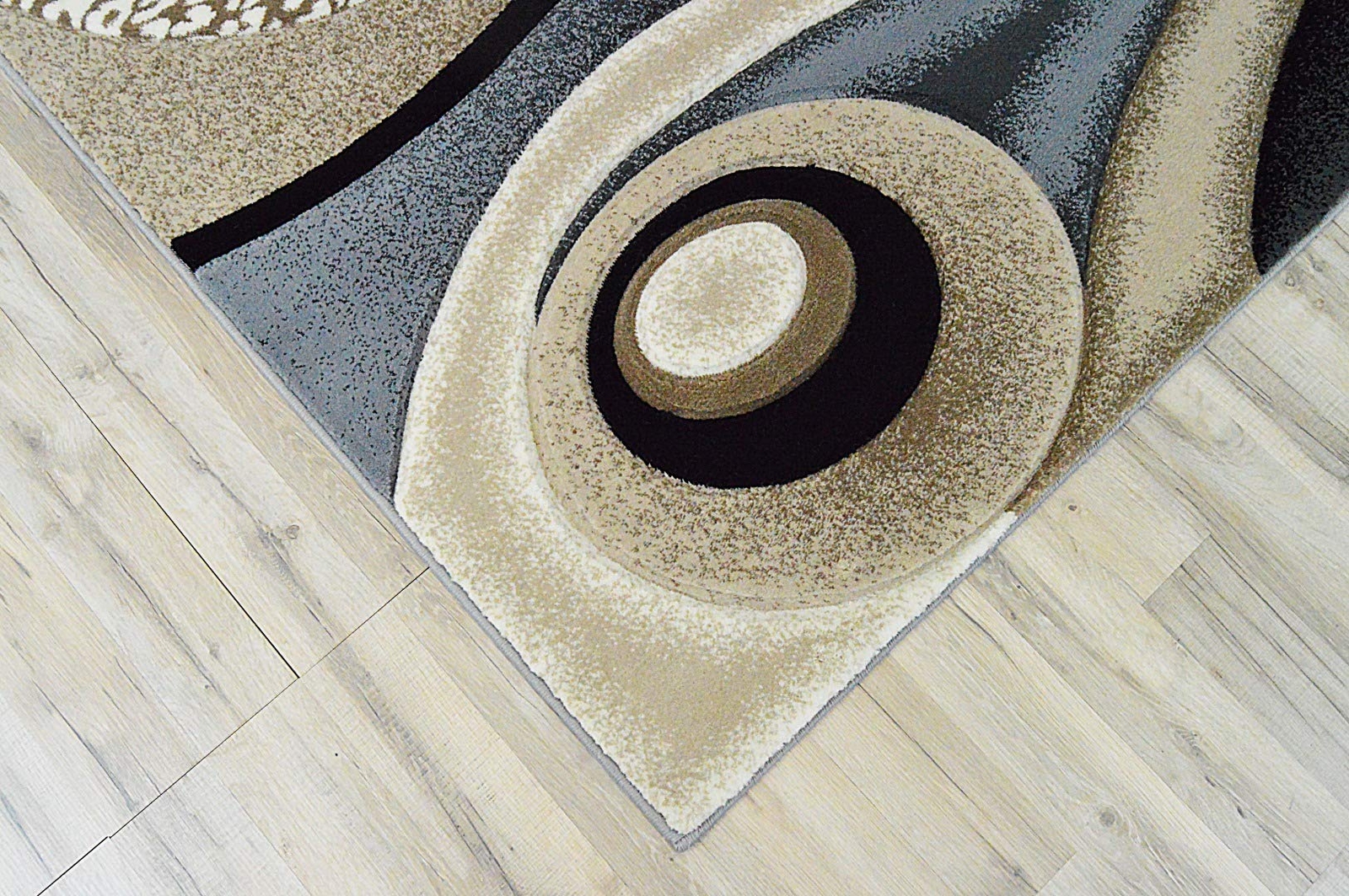 Premium Carved Modern Contemporary Abstract Rug 1504 ‘3”x7’6” sand