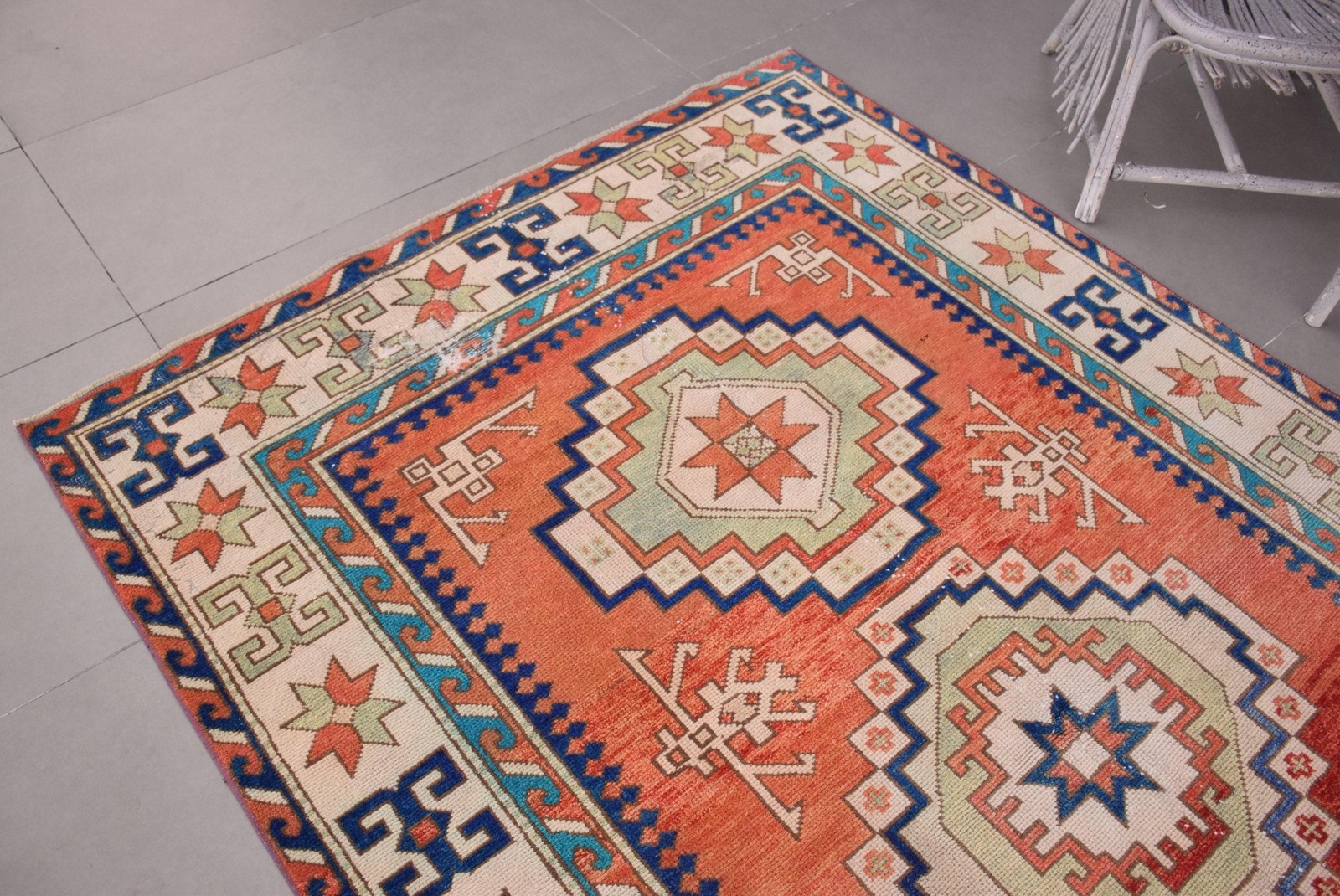 Vintage Large Rug 5,5×8,8 ft (168×268 cm), Turkish Red Moroccan Wool Rug
