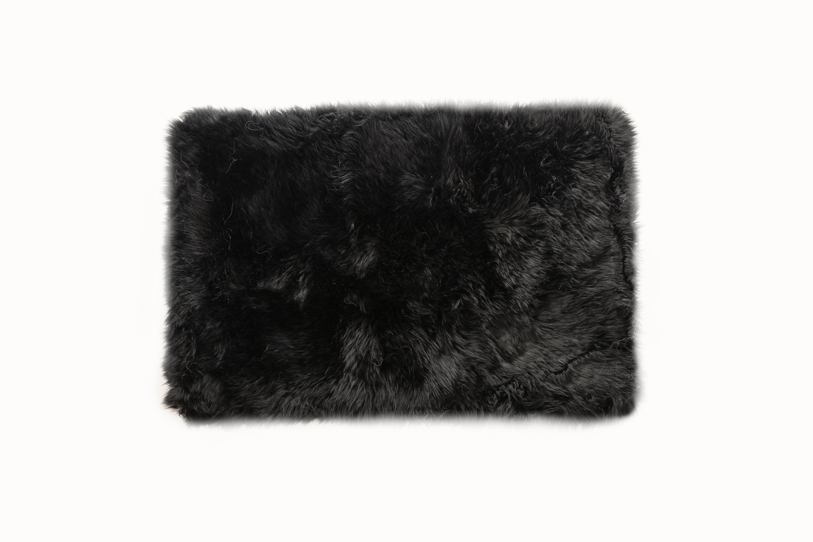 Natural New Zealand Sheepskin Single Rectangular Rug | Black | 2’x3′