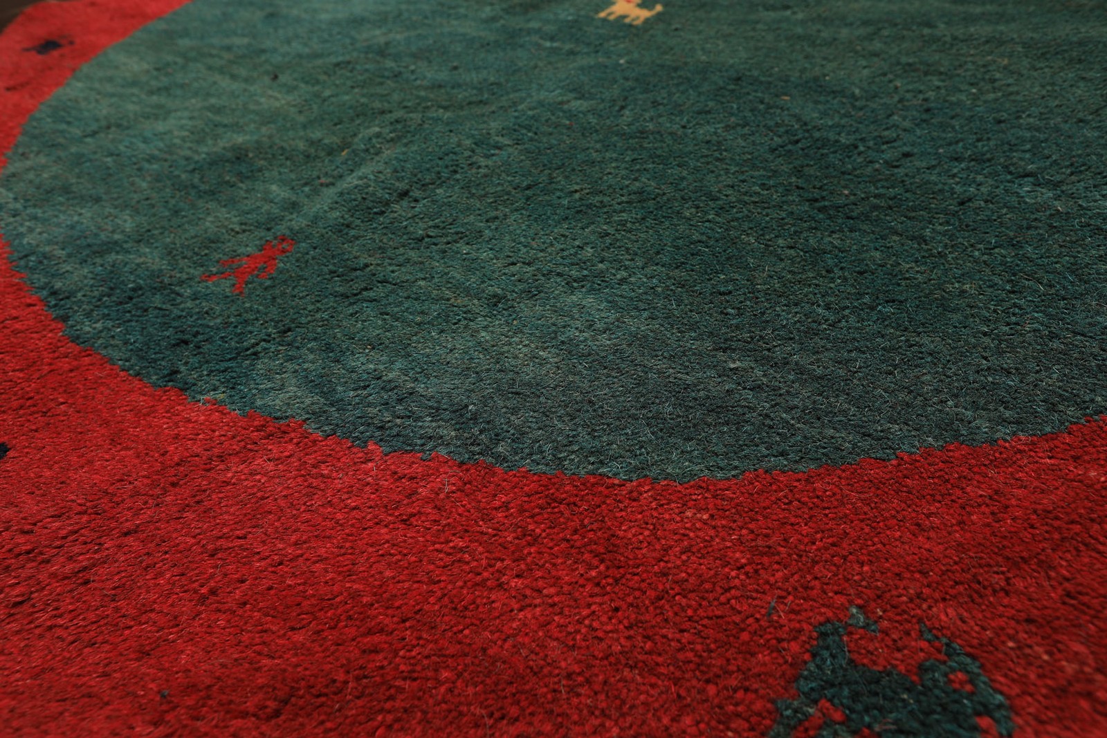 5×5 Round Hand Knotted Wool Green Red Gabbehh Modern Pictorial Plush Pile Rug
