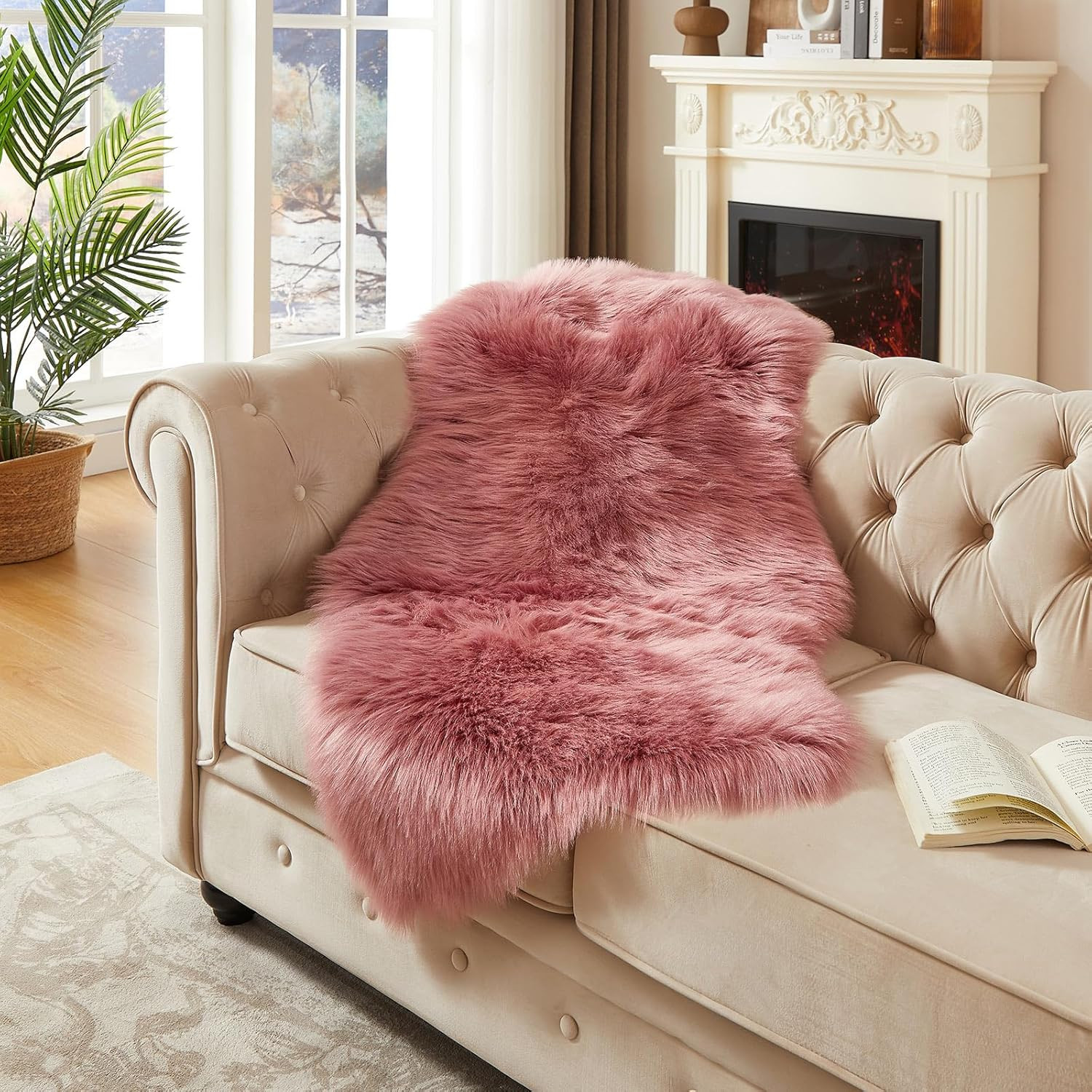 AMTOVO Faux Fur Rug, Blush Pink Area Rug, Fluffy Sheepskin Rug, Fuzzy Ultra Soft