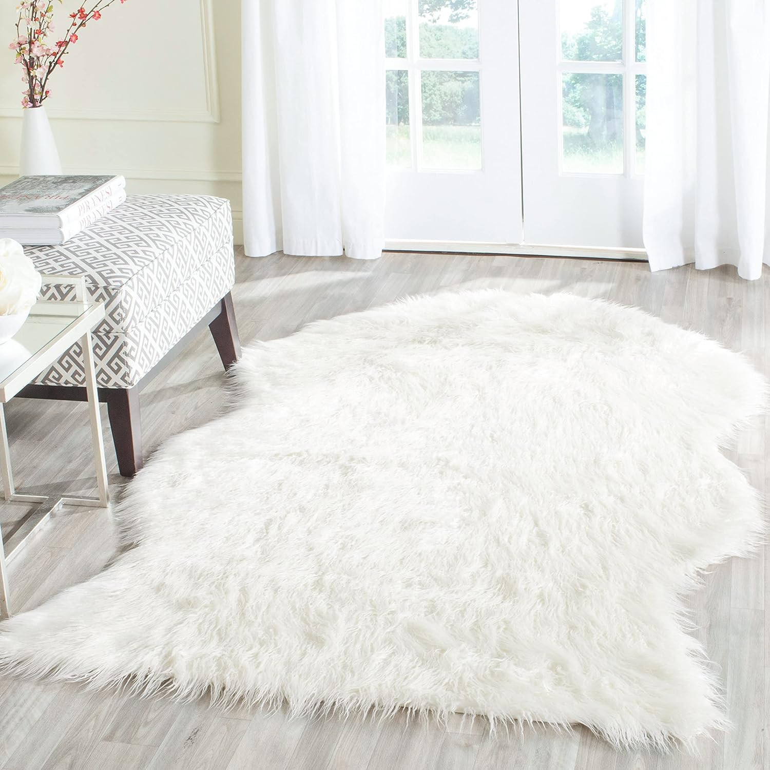 Faux Sheep Skin Collection Area Rug – 6′ X 9′, Ivory, Silken Glam Design, Non-Sh