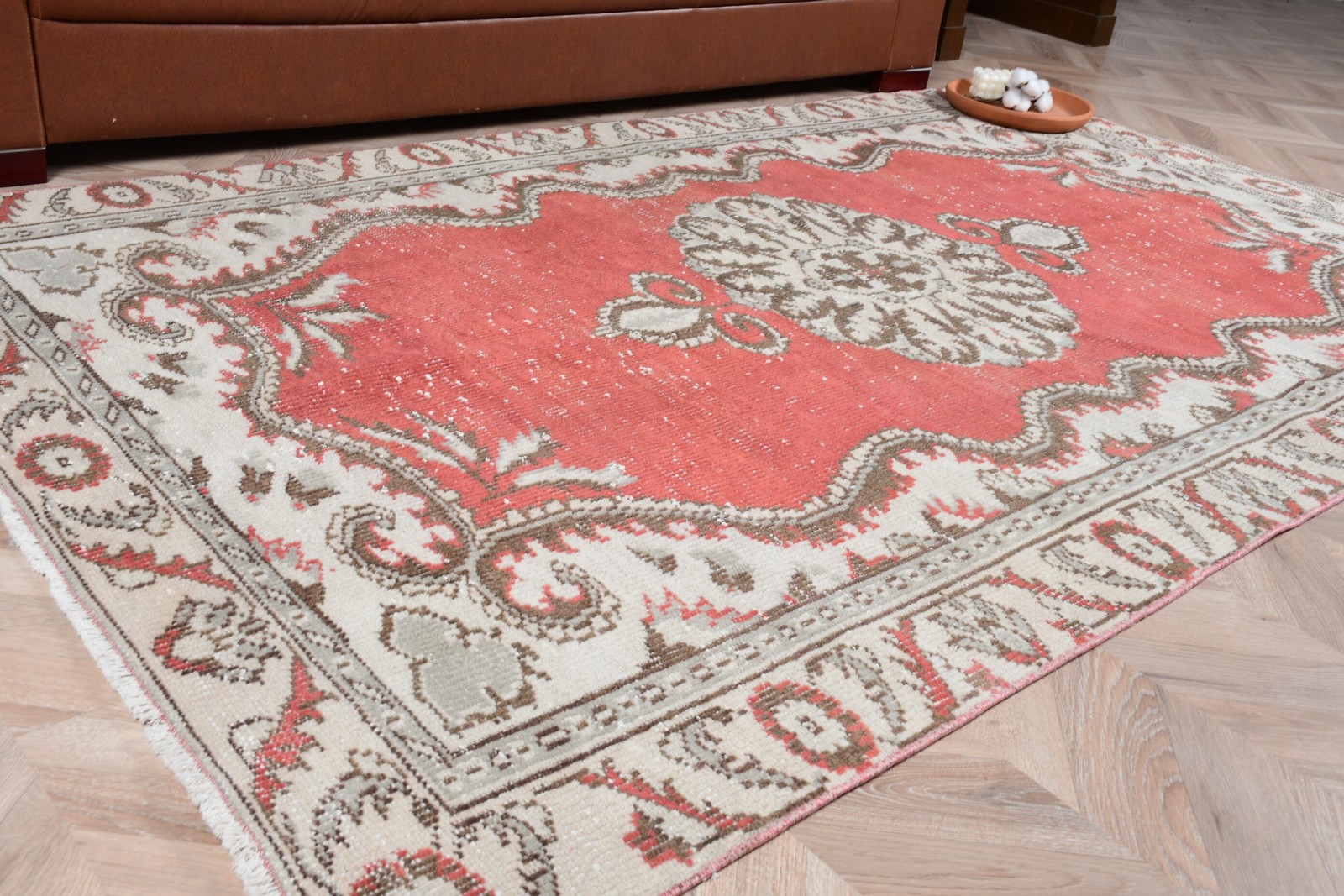 Turkish Rug 4,6×7,7 ft (140×235 cm), Red Floral Vintage Rug