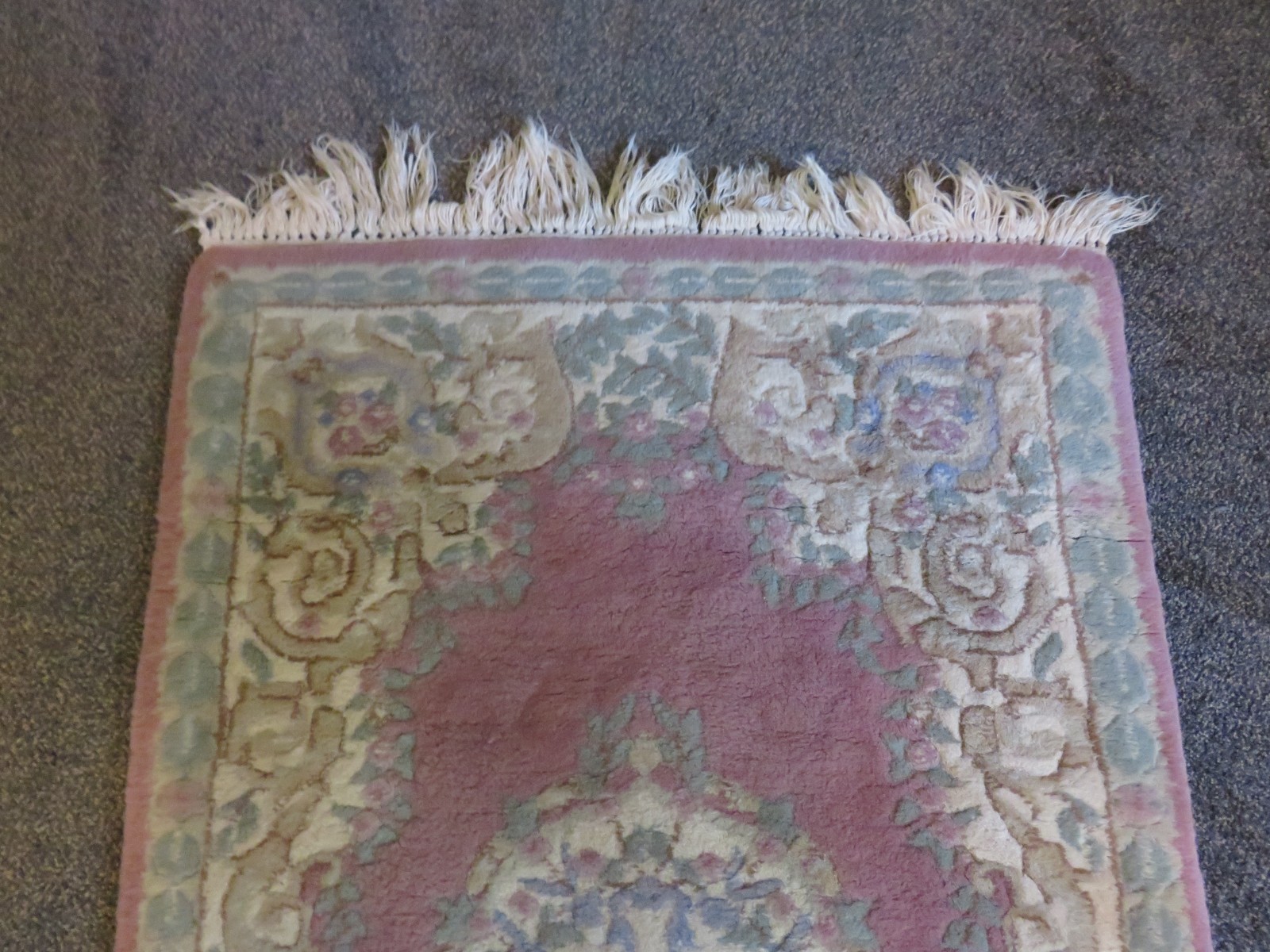 Genuine Chindia Hand Woven Wool Rug 35 1/2 x 60 Inches Rose