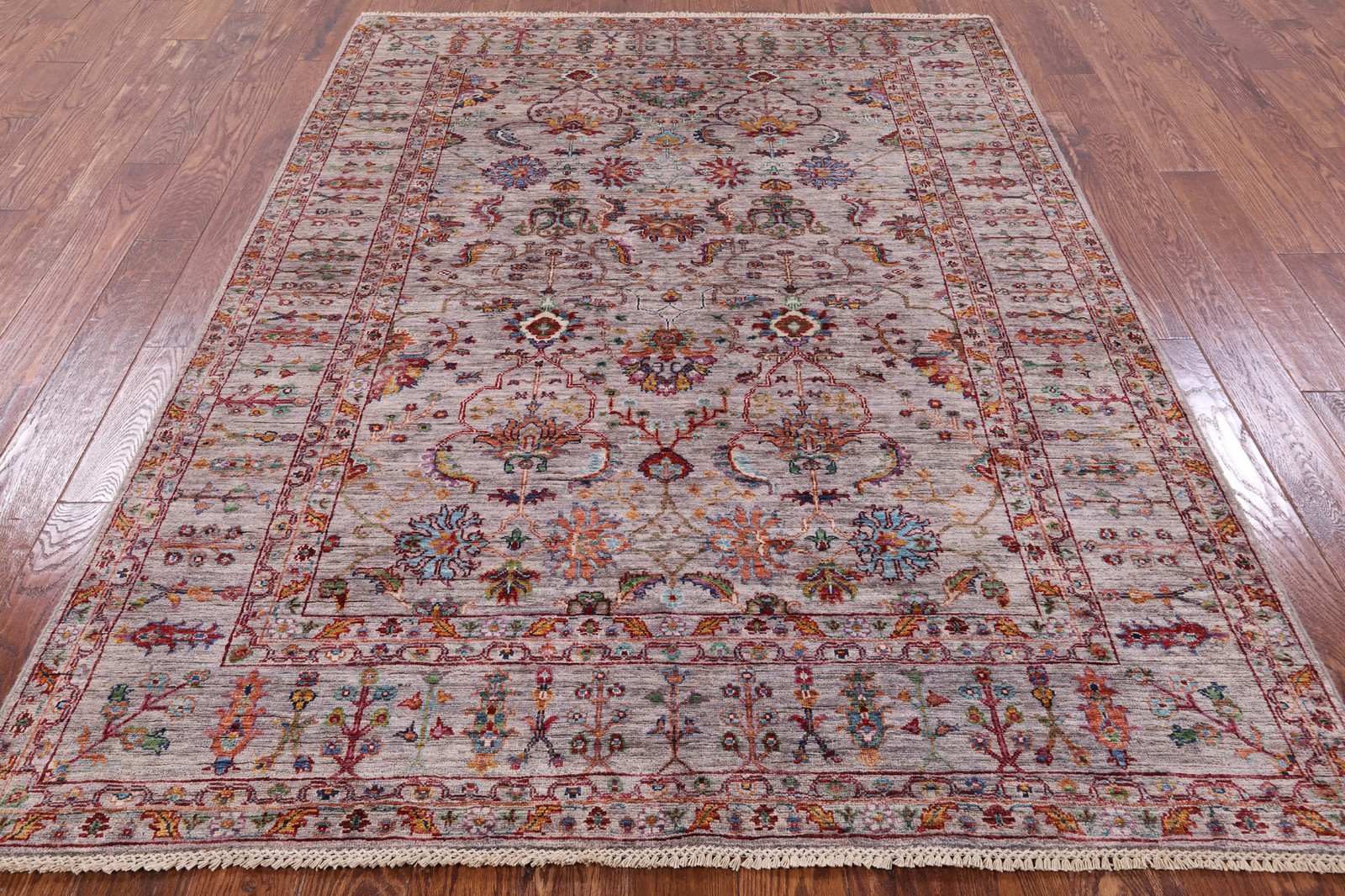 5′ 9″ X 7′ 10″ Hand-Knotted Traditional Rug – Q7612