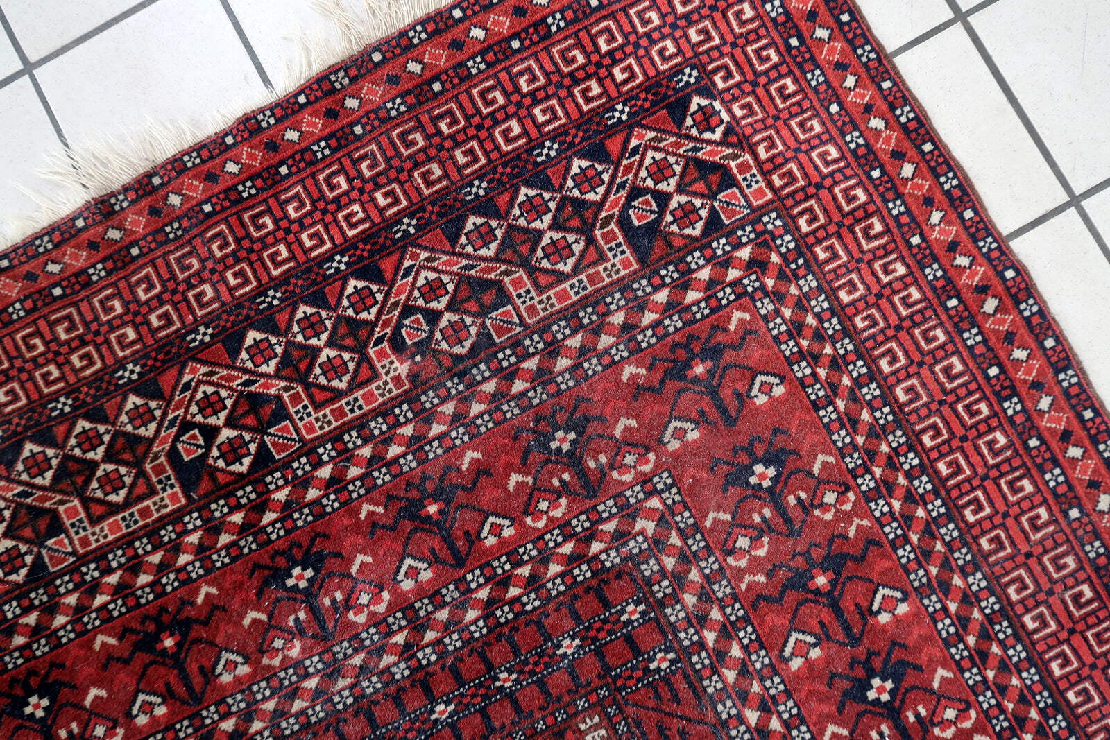 Handmade vintage Turkmen Hachli rug 4.6′ x 7.2′ (142cm x 221cm) 1960s – 1C1055
