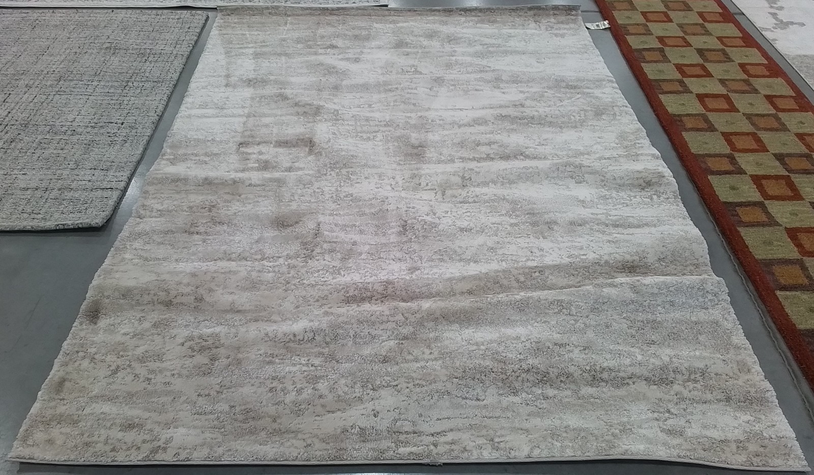 IVORY / BEIGE 6′-7″ x 9′-0″ Stained Rug, Reduced Price 1172781139 CTY350B-6