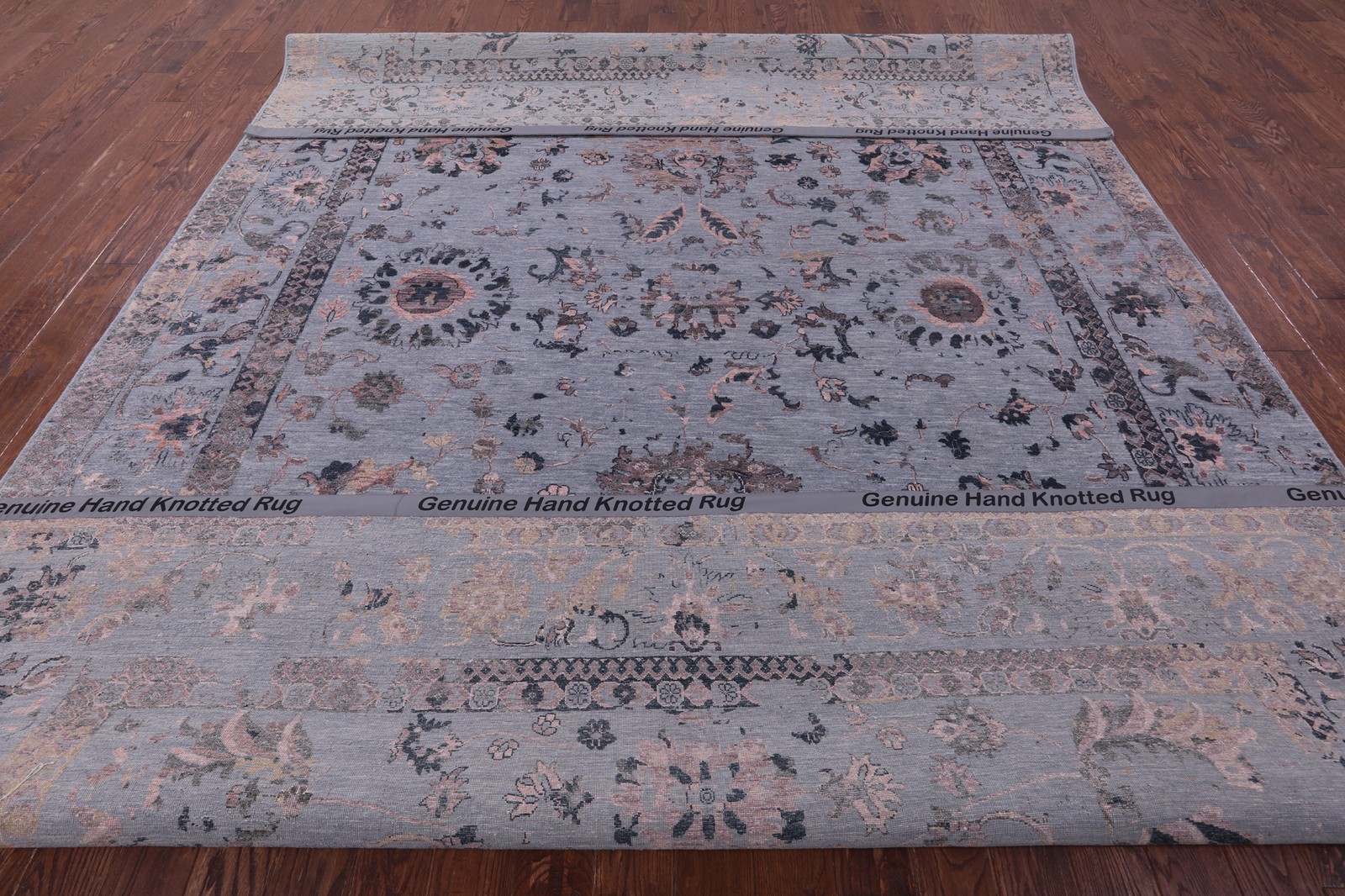 9′ 11″ X 14′ 1″ Wool & Silk Traditional Handmade Rug – Q19211