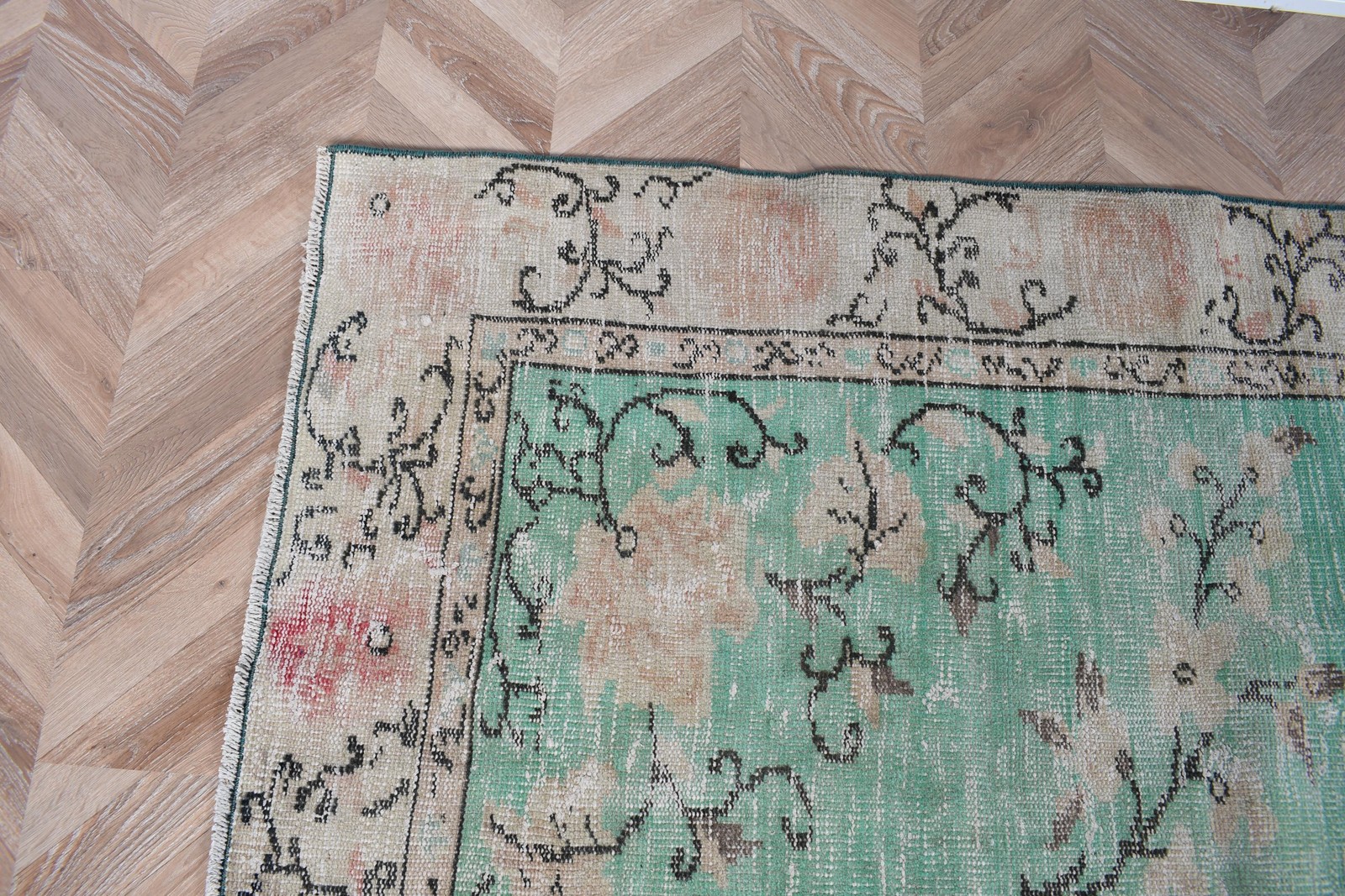 Turkish Rug 5,9×9,4 ft (181×288 cm), Green Floral Vintage Rug