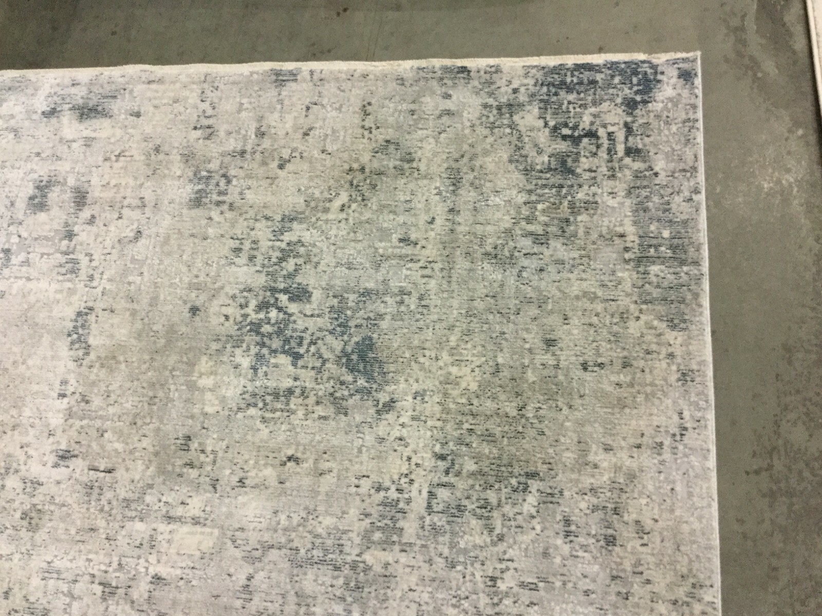 GREY / BLUE 5′ X 8′ Stained Rug, Reduced Price 1172641539 WNTB355F-5