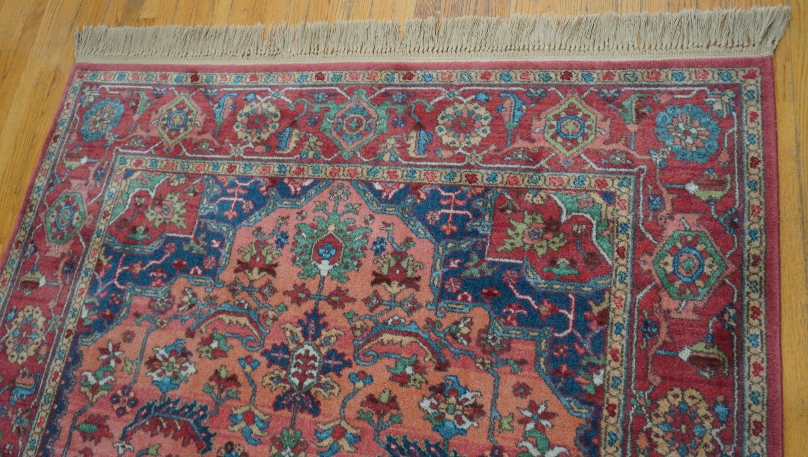 Karastan Rug# 700-736 Medallion Serapii Wool Pile American Rug 5’9″ x 9′