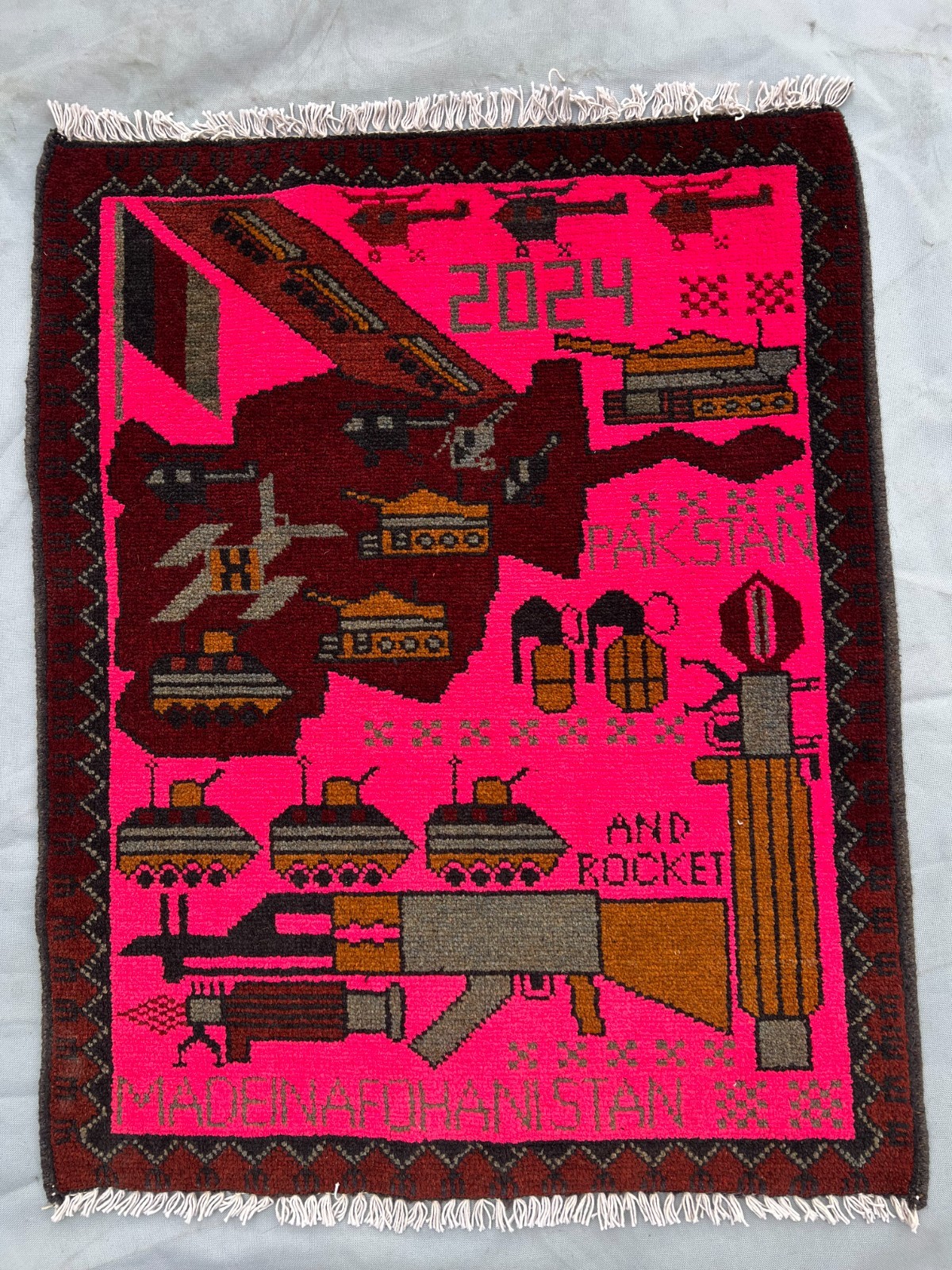 2’1 x 2’7 Ft Bold Afghan War Rug Rocket Launcher Tank Aircraft Pictorial Tribal