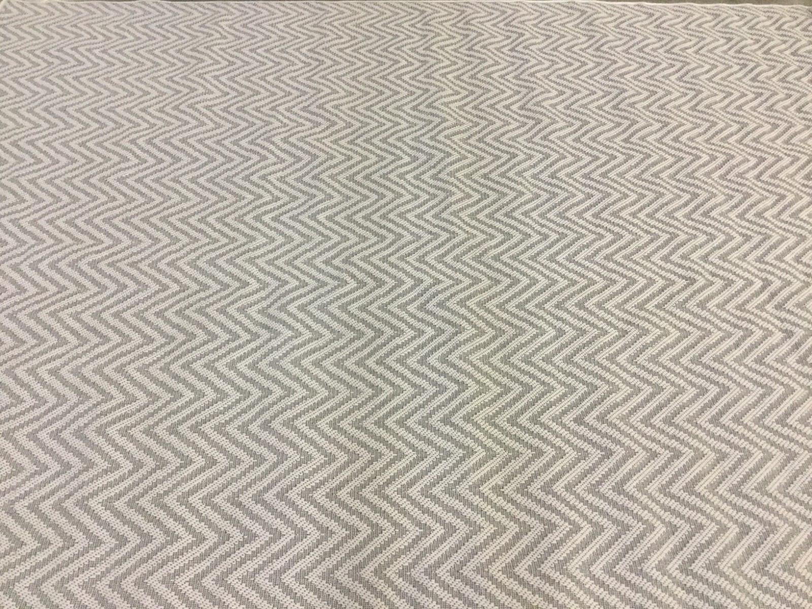 BLUE / CREME 8′ X 10′ Flaw in Rug, Reduced Price 1172663256 BMU812A-8