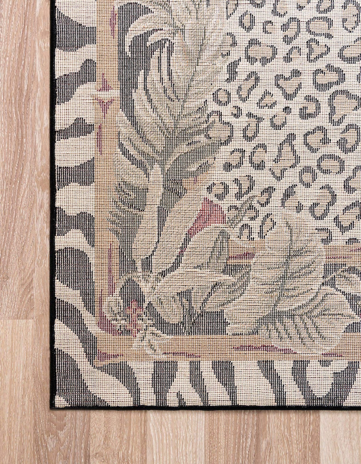 Wildlife Collection Animal Inspired with Cheetah Bordered Design Area Rug (5’…