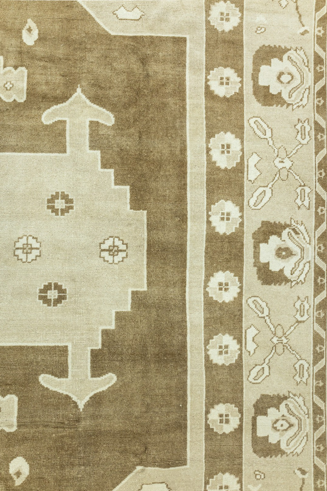 Oversize Turkish Oushak Rug 12’1 x 14’10 ft – Undyed Wool – Organic Modern Decor