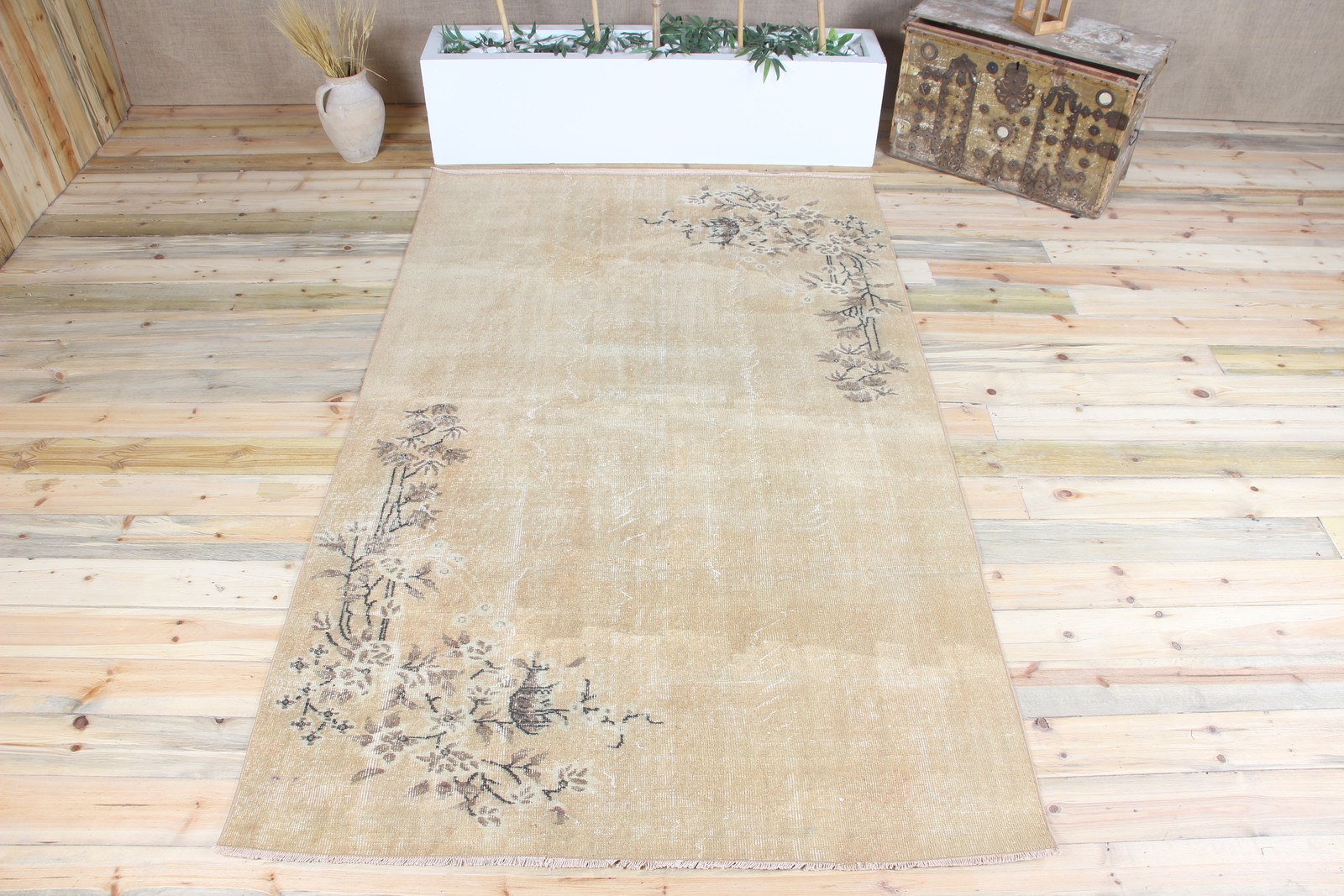 Turkish Large Rug 5,1×8,3 ft (156×253 cm), Rug Brown Floral Vintage Rug