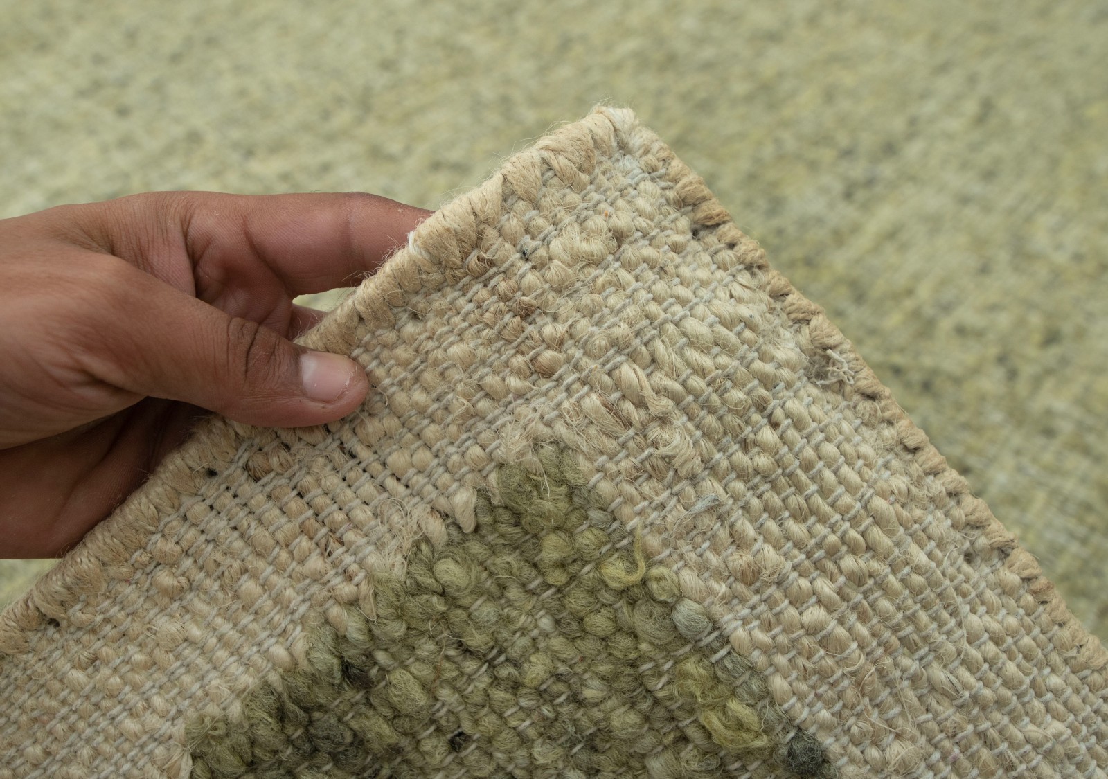 Natural Wool Jute Green Solid Plain High Quality Hand Woven Premium Quality Rug