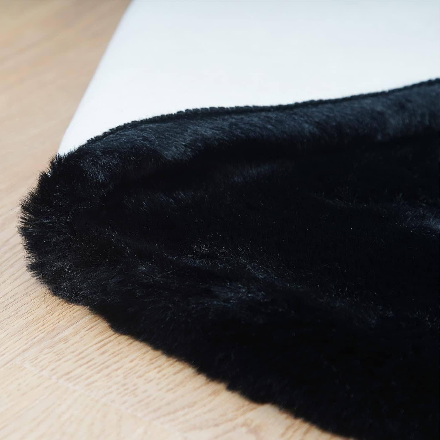 Soft Faux Sheepskin Fur Rug 2X4 Black Fluffy Bedside Rugs Plush Rug Shag Nursery