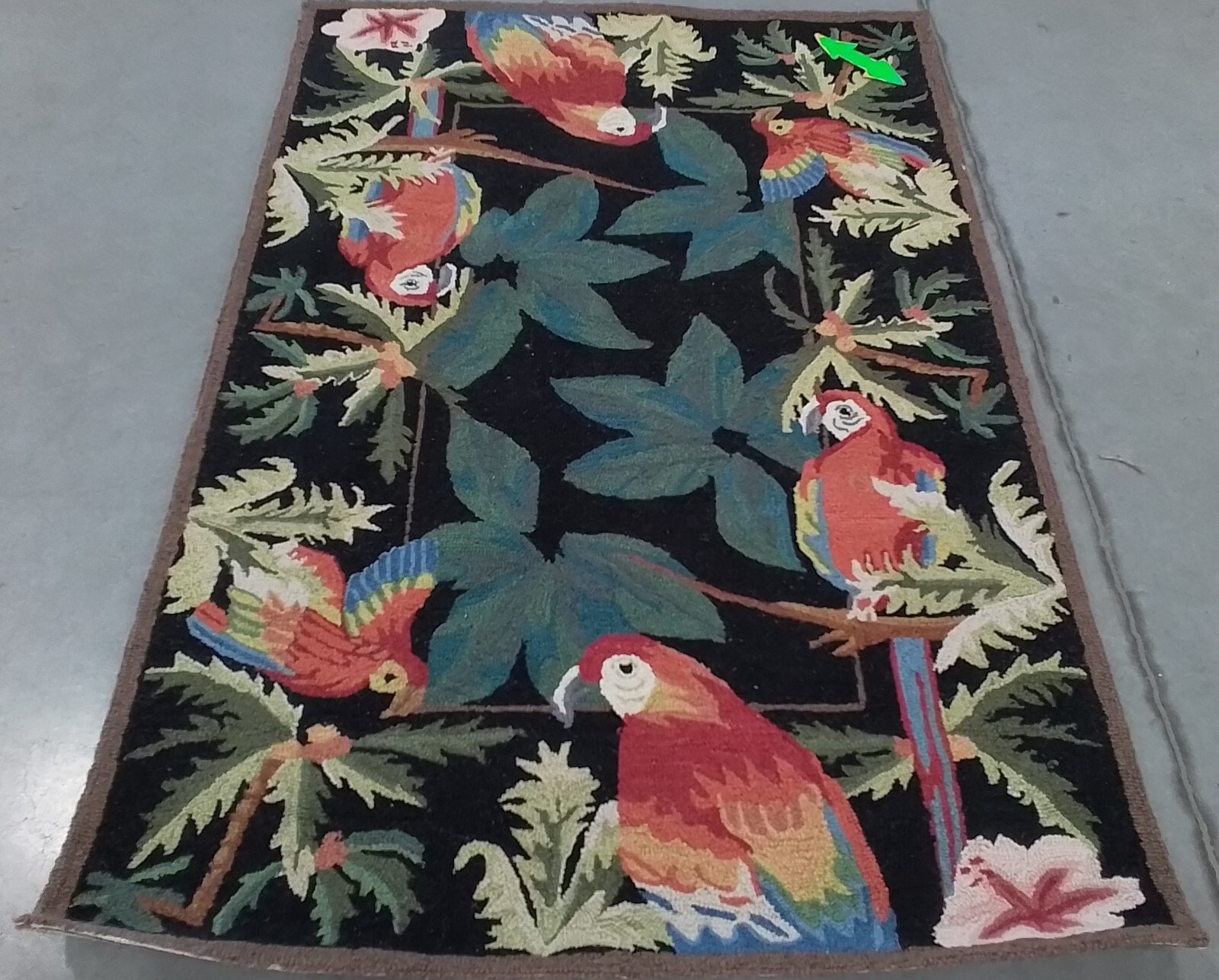 BLACK 3′-9″ x 5′-9″ Broken Thread Rug, Reduced Price 1172767596 HK296A-4