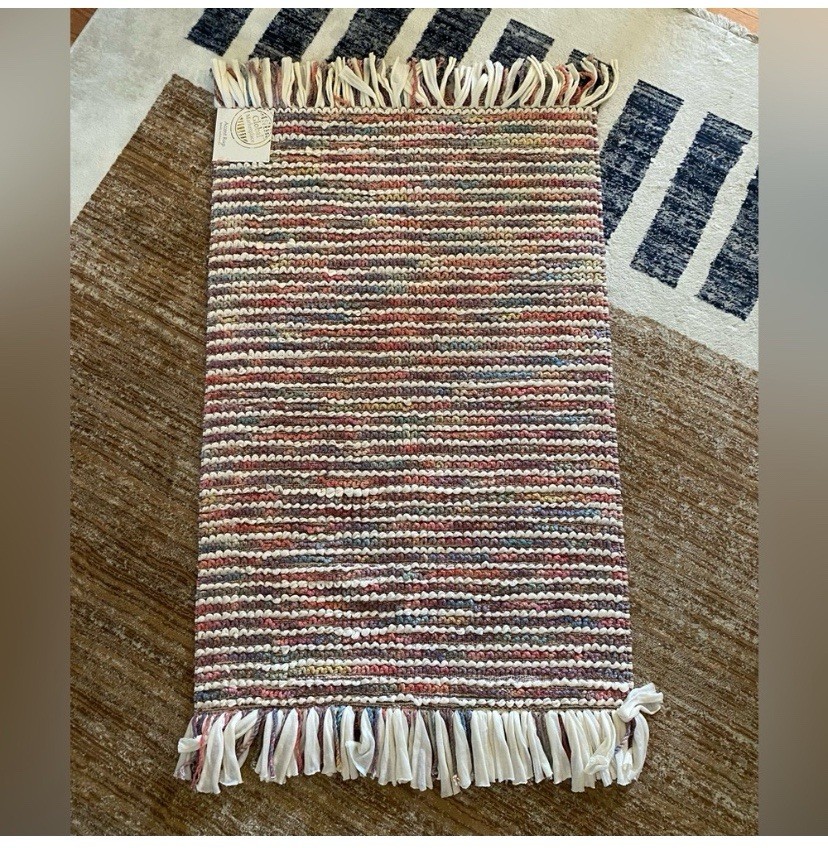 NWT Boho Rainbow Colorful Ombre Stripe Woven Cotton Fringe Accent Rug 27”x42”