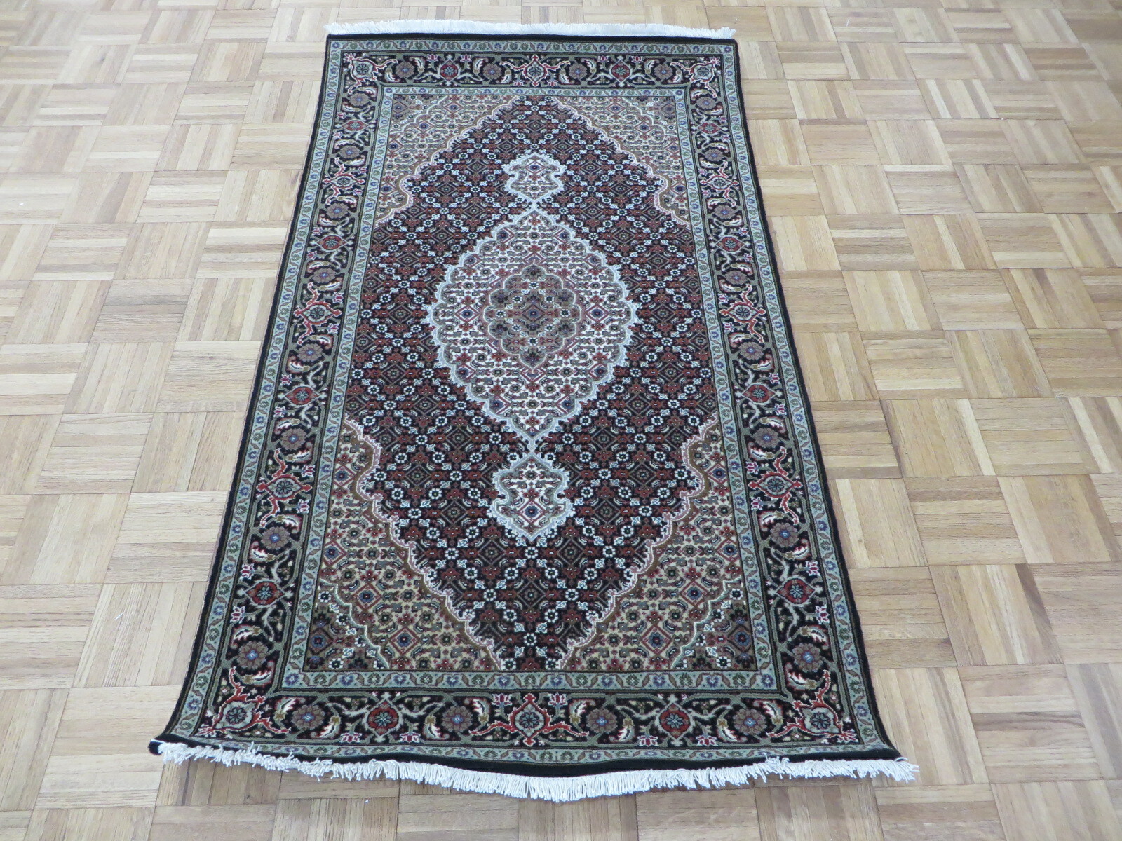 3 X 5’4 Hand Knotted Fine Black Mahi Tabrez Rug Wool & Silk G9498