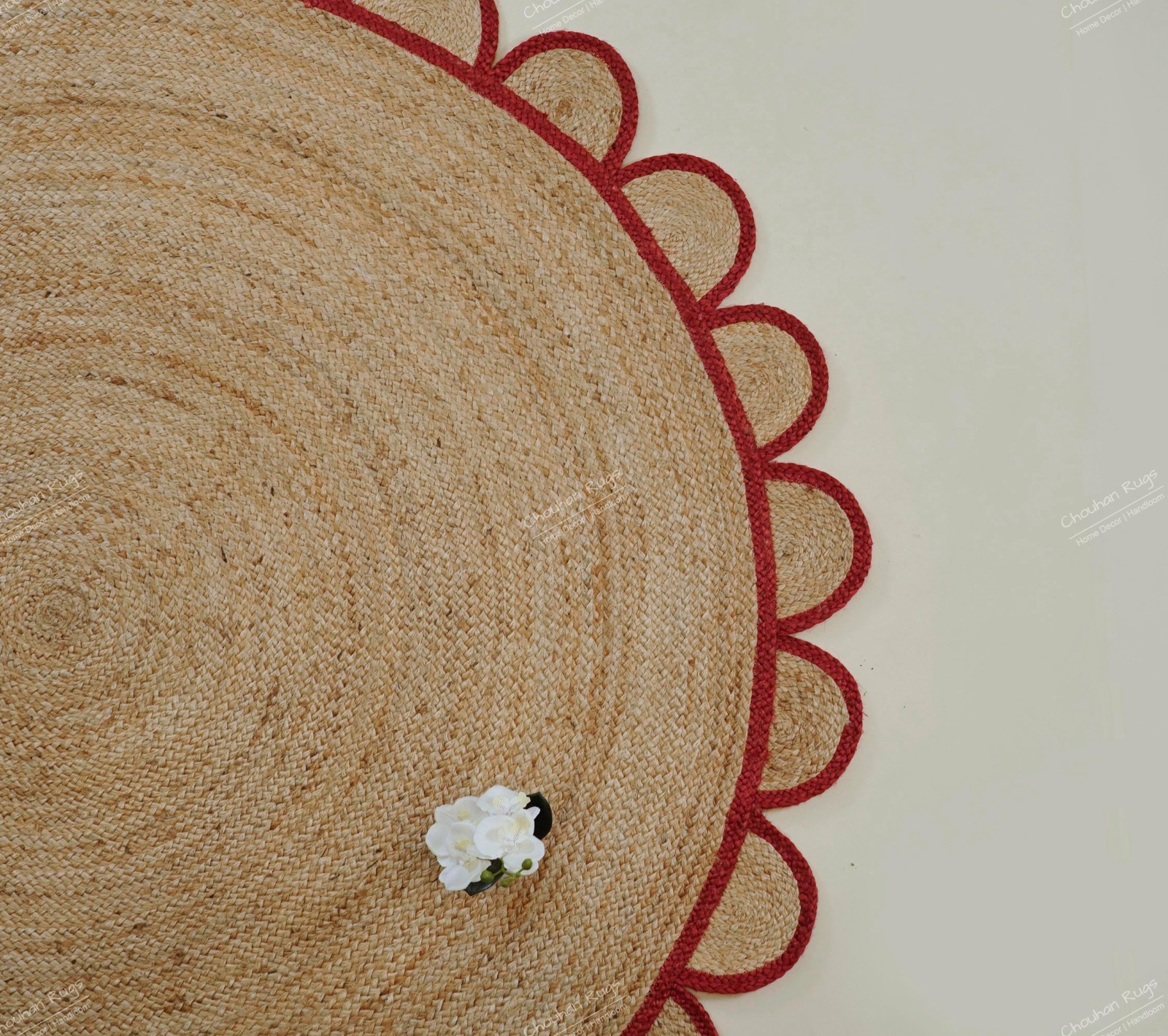 Hand Braided Scallop Jute rug with red border Vintage Home and Floor Decor Rugs