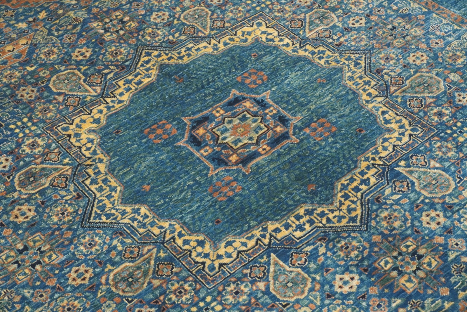 4’10″x6’4″ Blue Mamluk Afghan Hand Knotted Wool Medallion Rug