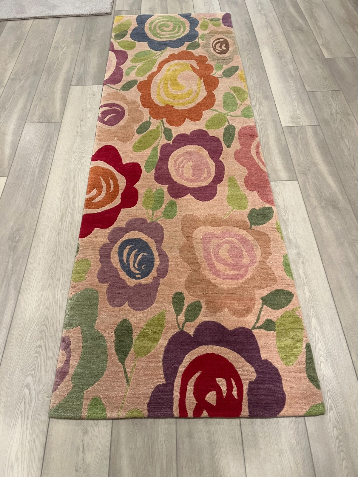 Kim Parker for The Rug Company “Tea Roses” Plush Designer 100% Hand Knotted Rug