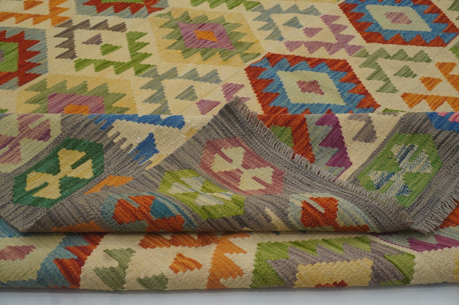 9×12 ft Beige Afghan Handmade Geometric Wool Kilim Area Rug (8’6″x11’5″)