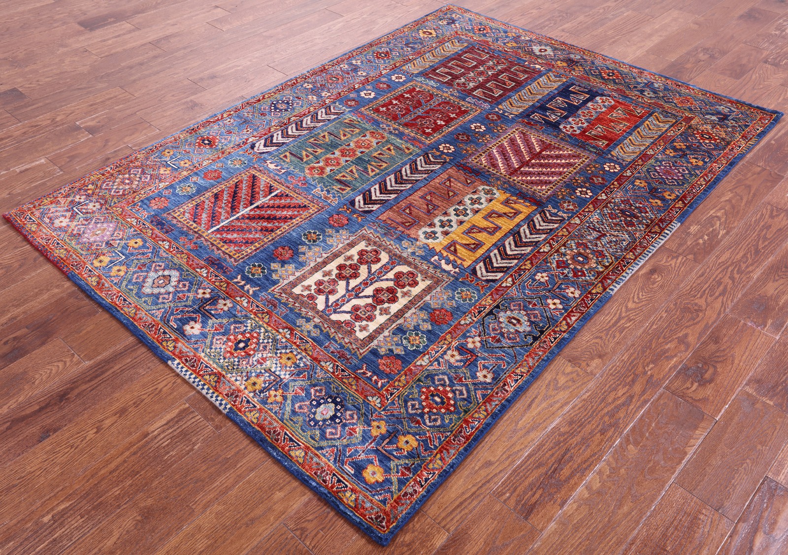 Handmade Tribal Fine Serapi Wool Rug 4′ 11″ X 7′ 0″ – Q20941