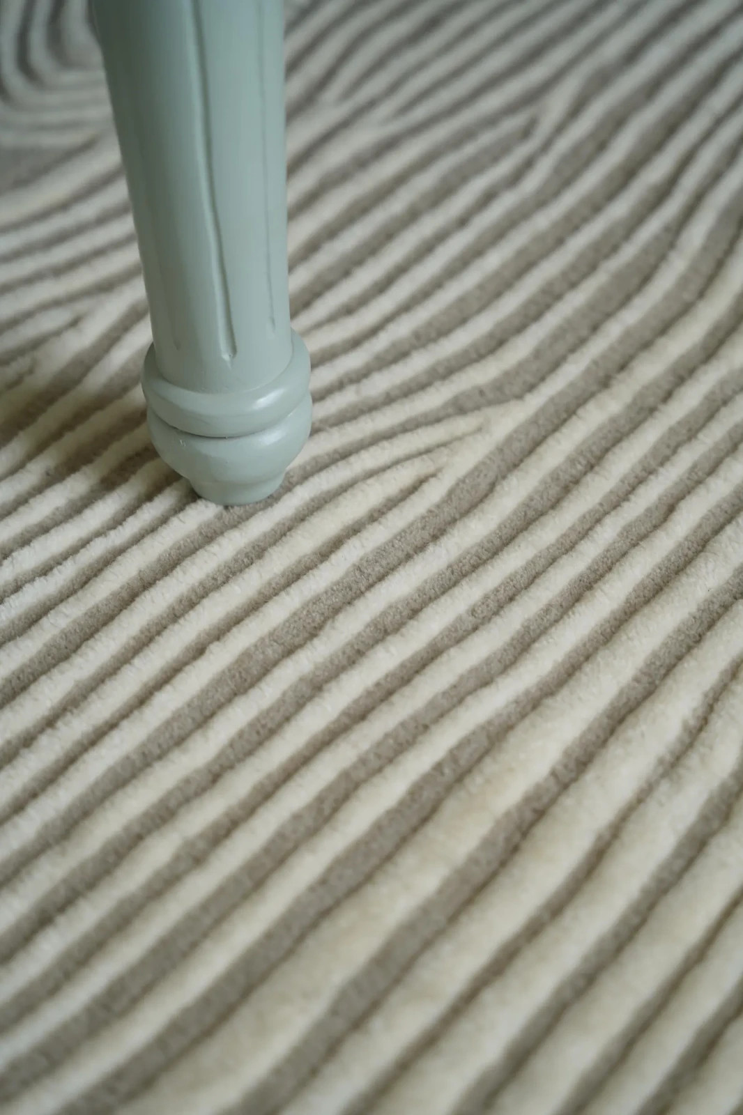New Handmade Tufted Wool Rug | Neutral Abstract Area Rug | Modern Carpet