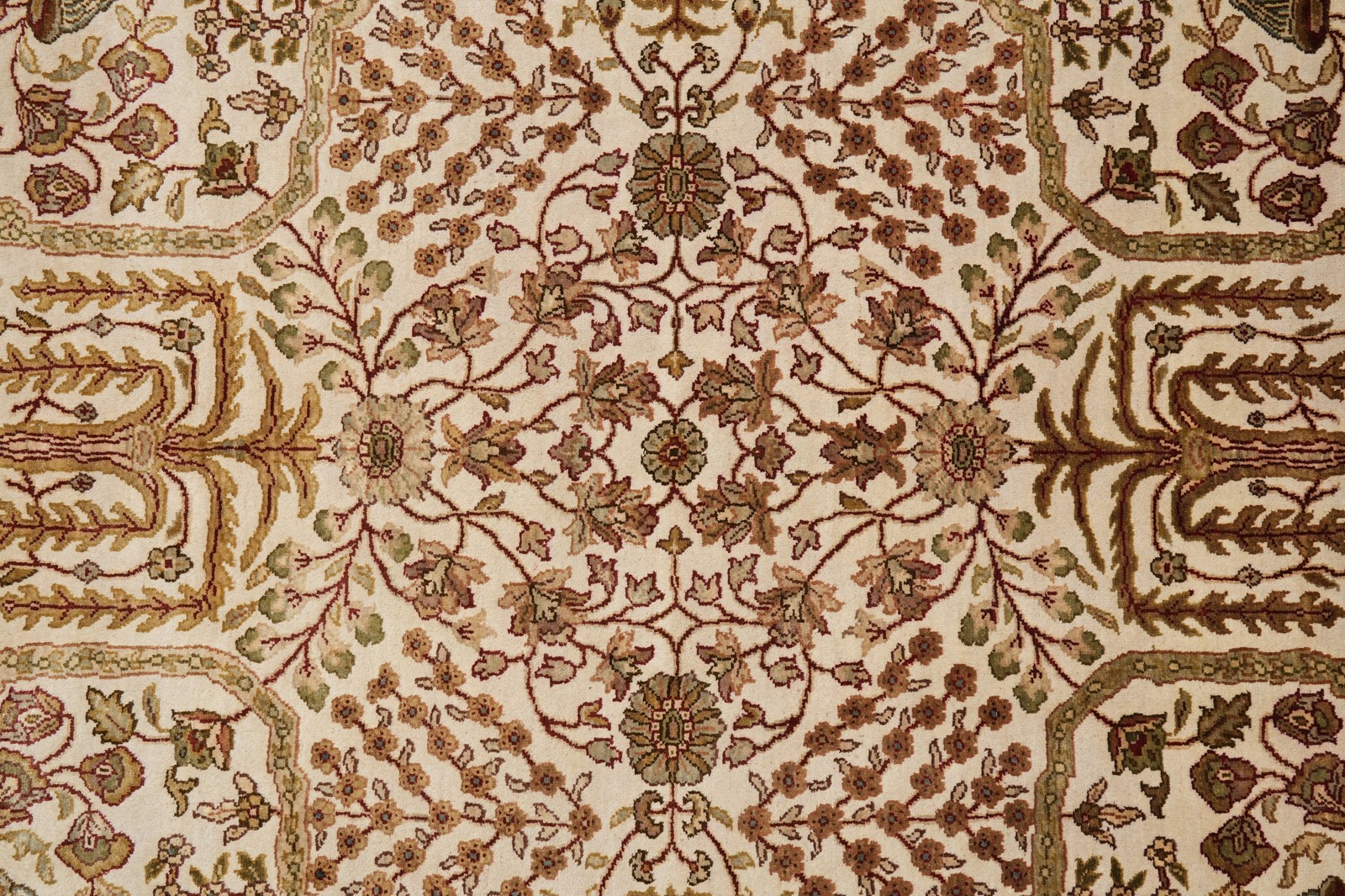 Harooni Rugs Fascinating 9×12 Handmade Silk & Wool Indian Rug PIX-804-164