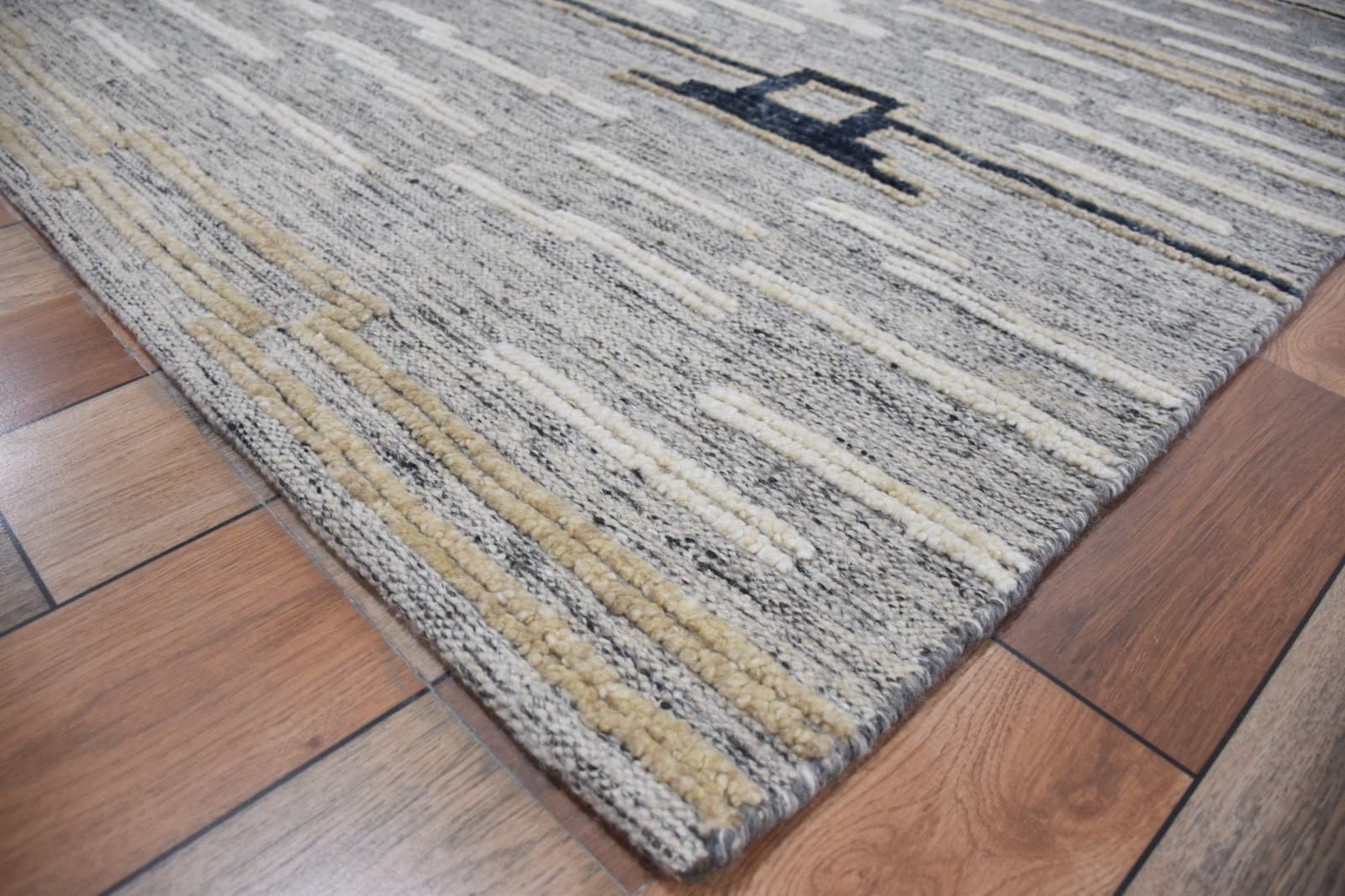 Handmade Wool Area Rug – Grey, Ivory & Beige Linear Tribal Design | 155x245cm