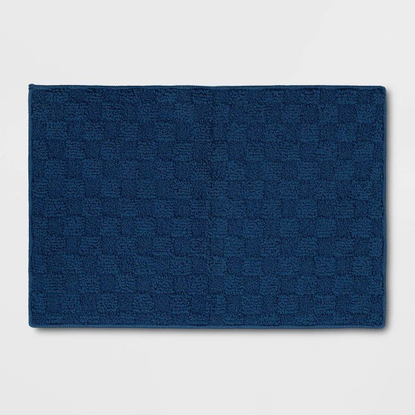 1’8″x2’6″ Tufted Rug Navy