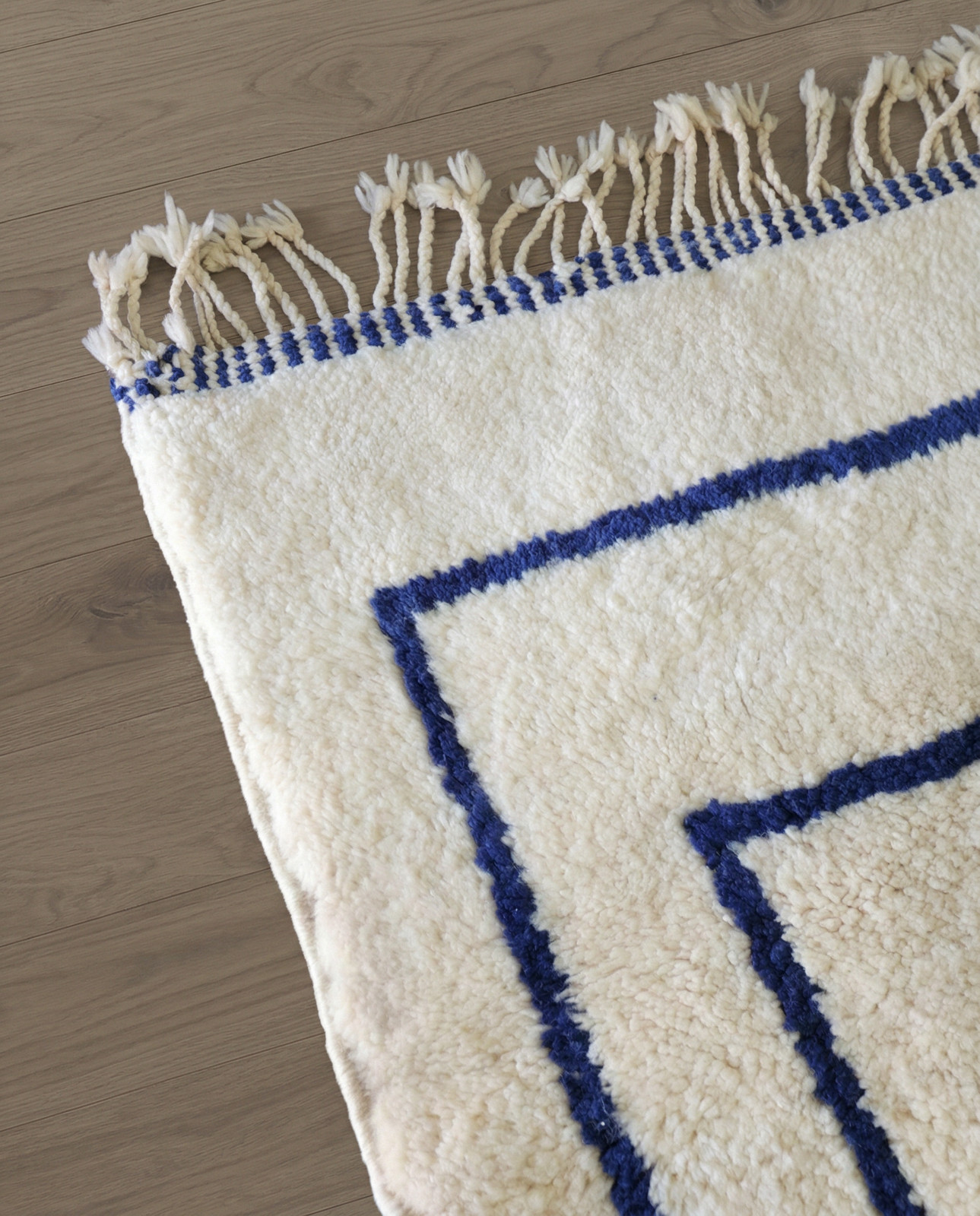 Beni Ourain Moroccan Rug Cream Navy Nested Border Medallion Hand Knotted Wool