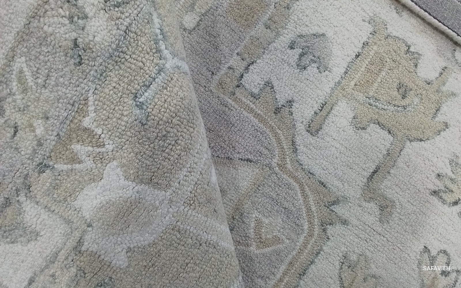 IVORY / BEIGE 9′-0″ x 12′-0″ Back Stain Rug, Reduced Price 1172793250 MLP503B-9