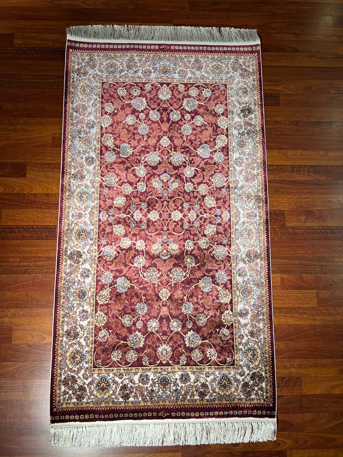 3×5 ft Bamboo Silk Small Floral Rug – Red Gold Luxury Entryway Carpet