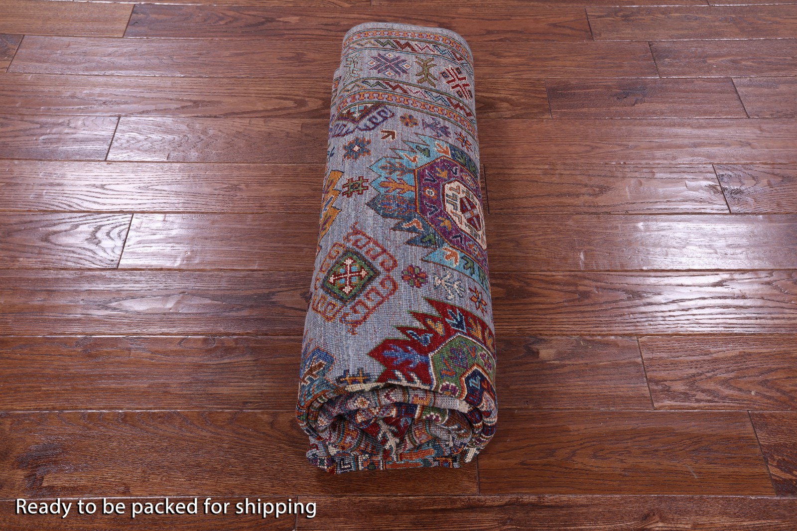 Fine Turkmen Hand-Knotted Wool Rug 5′ 5″ X 7′ 10″ – Q13998