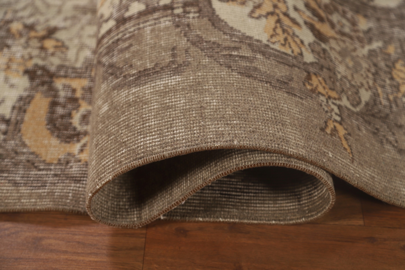 Vintage Floral Ivory/ Brown Turkish Sparta Oriental Hand-knotted Area Rug 6’x9′