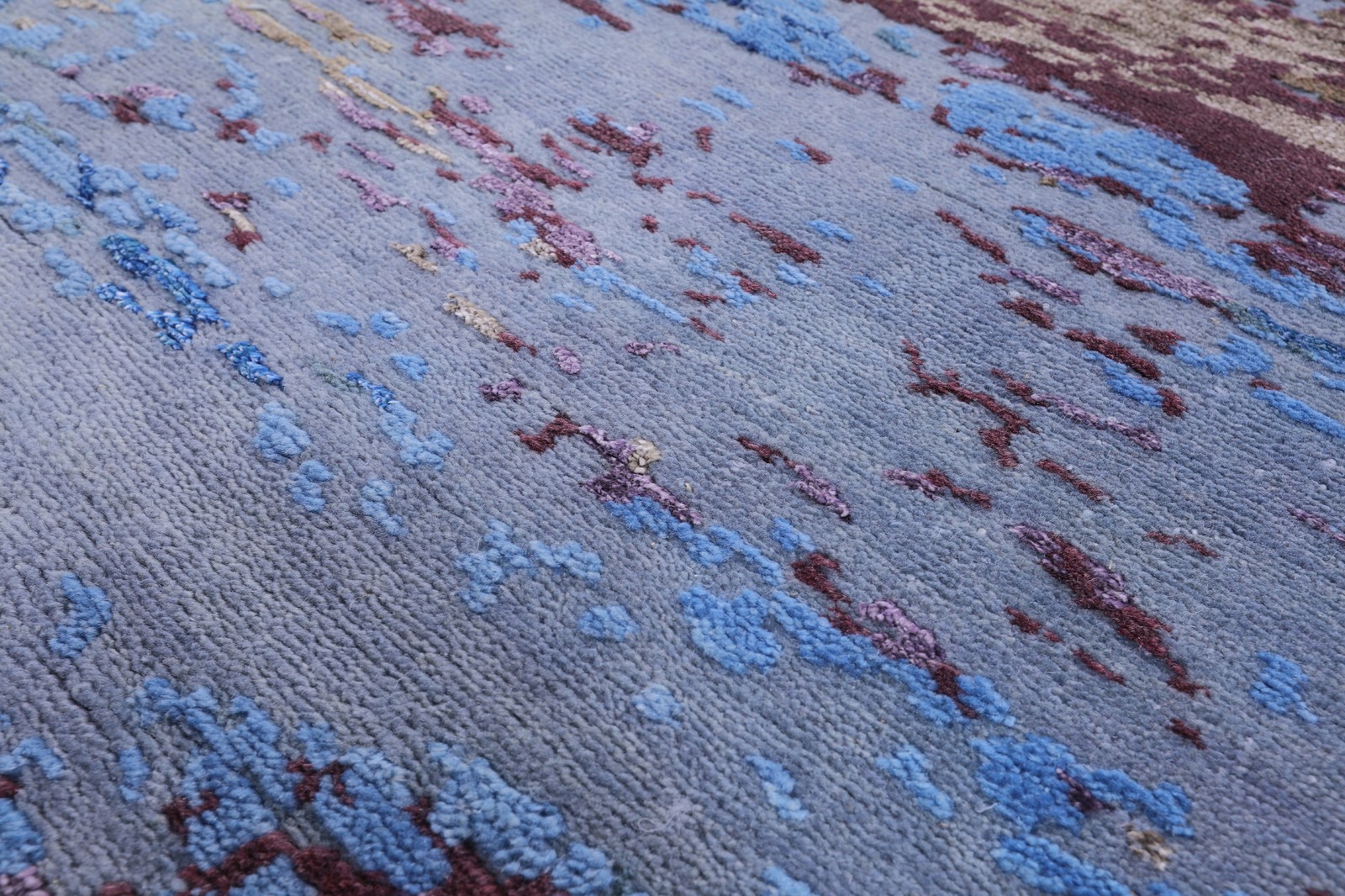 8′ 1″ X 10′ 0″ Wool & Silk Abstract Hand Knotted Rug – Q8783