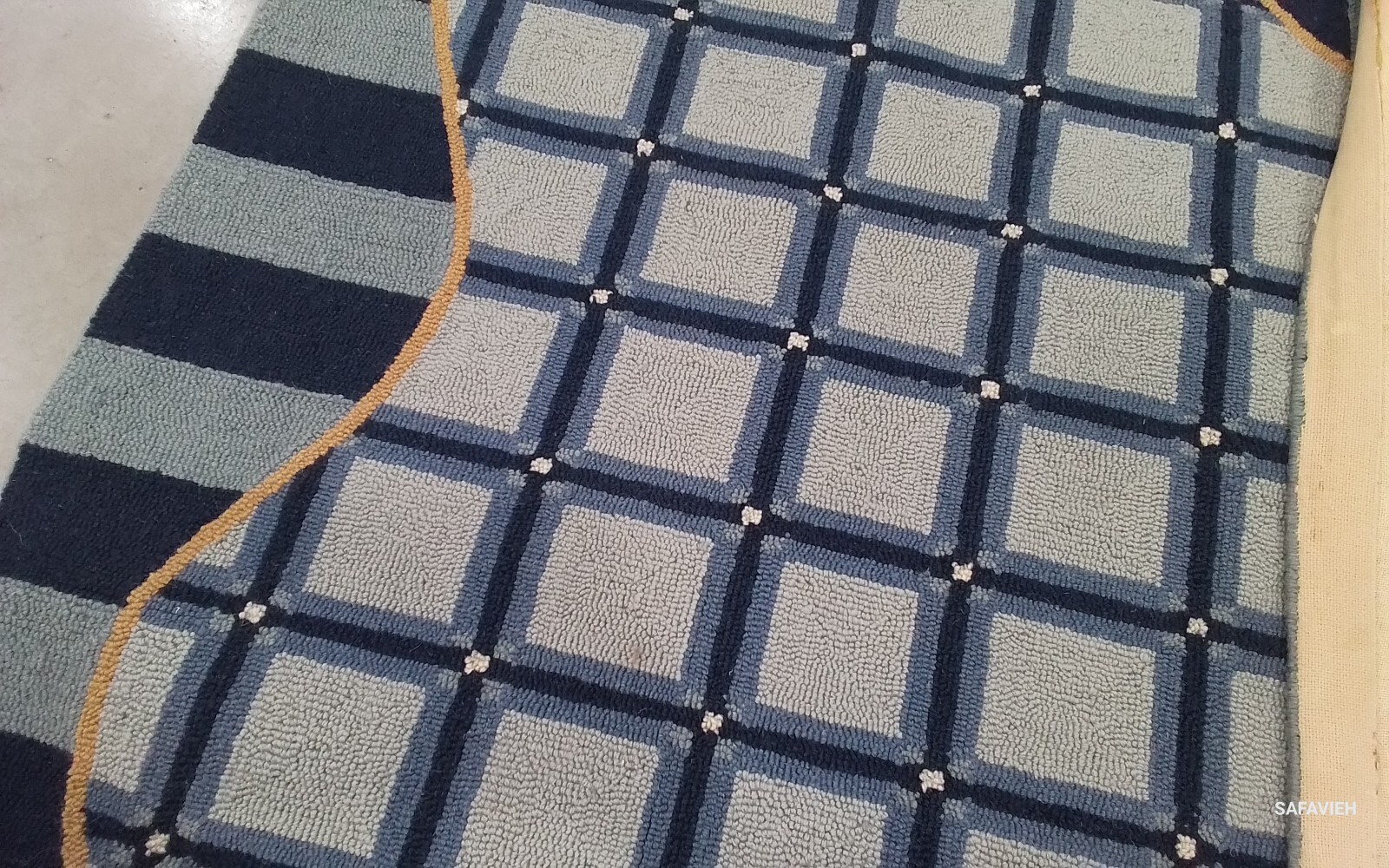 BLUE 5′-3″ x 8′-3″ Back Stain Rug, Reduced Price 1172763482 HK67B-5