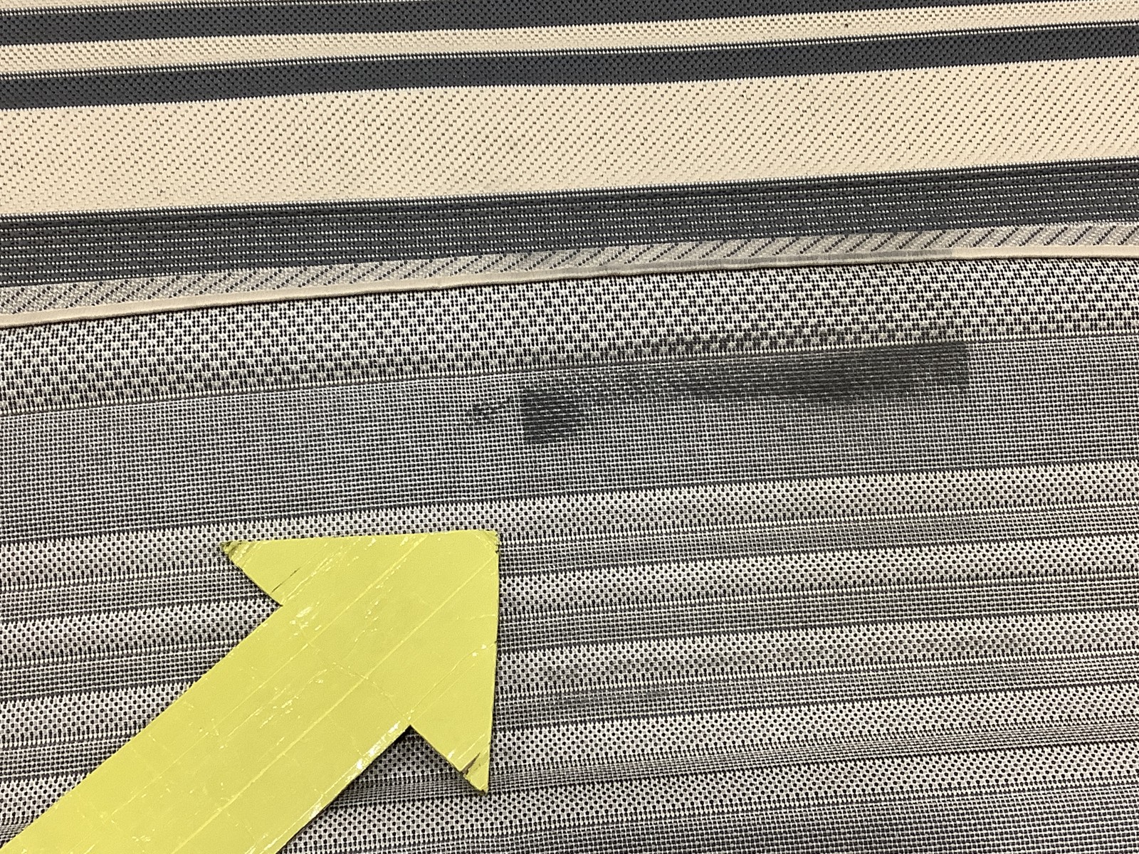 GREY / BONE 5′-3″ x 7′-7″ Back Stain Rug, Reduced Price 1172685885 CY6062-236-5