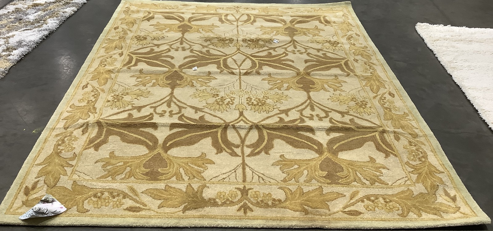 BEIGE / GOLD 7′-6″ x 9′-6″ Back Stain Rug, Reduced Price 1172684302 AT841B-8