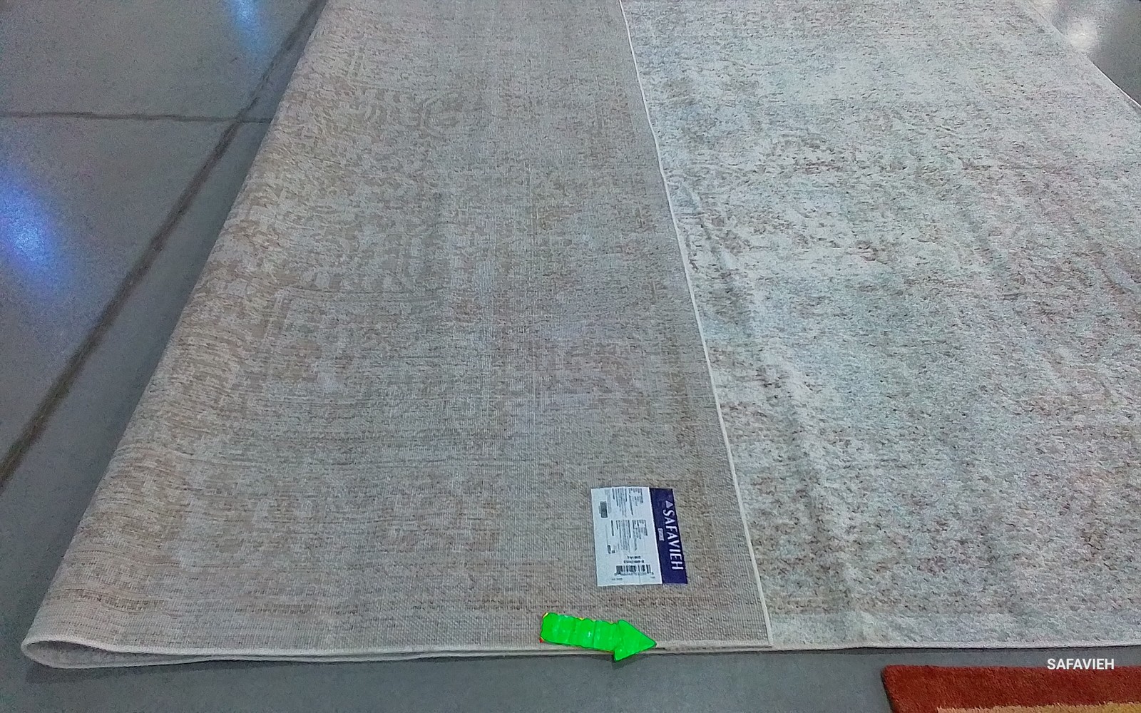 IVORY / TAUPE 9′-0″ x 12′-0″ Damaged Rug, Reduced Price 1172801163 EVK256E-9