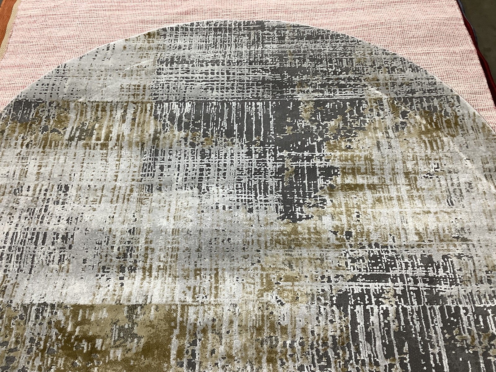 GREY / BEIGE 5′-3″ x 5′-3″ Stained Rug, Reduced Price 1172685580 CFT874G-5R