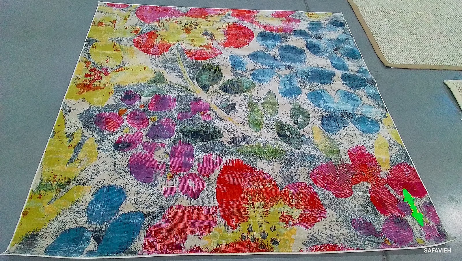BLUE / YELLOW 6′-7″ x 6′-7″ Back Stain Rug, Reduced Price 1172800364 LLN360A-7SQ