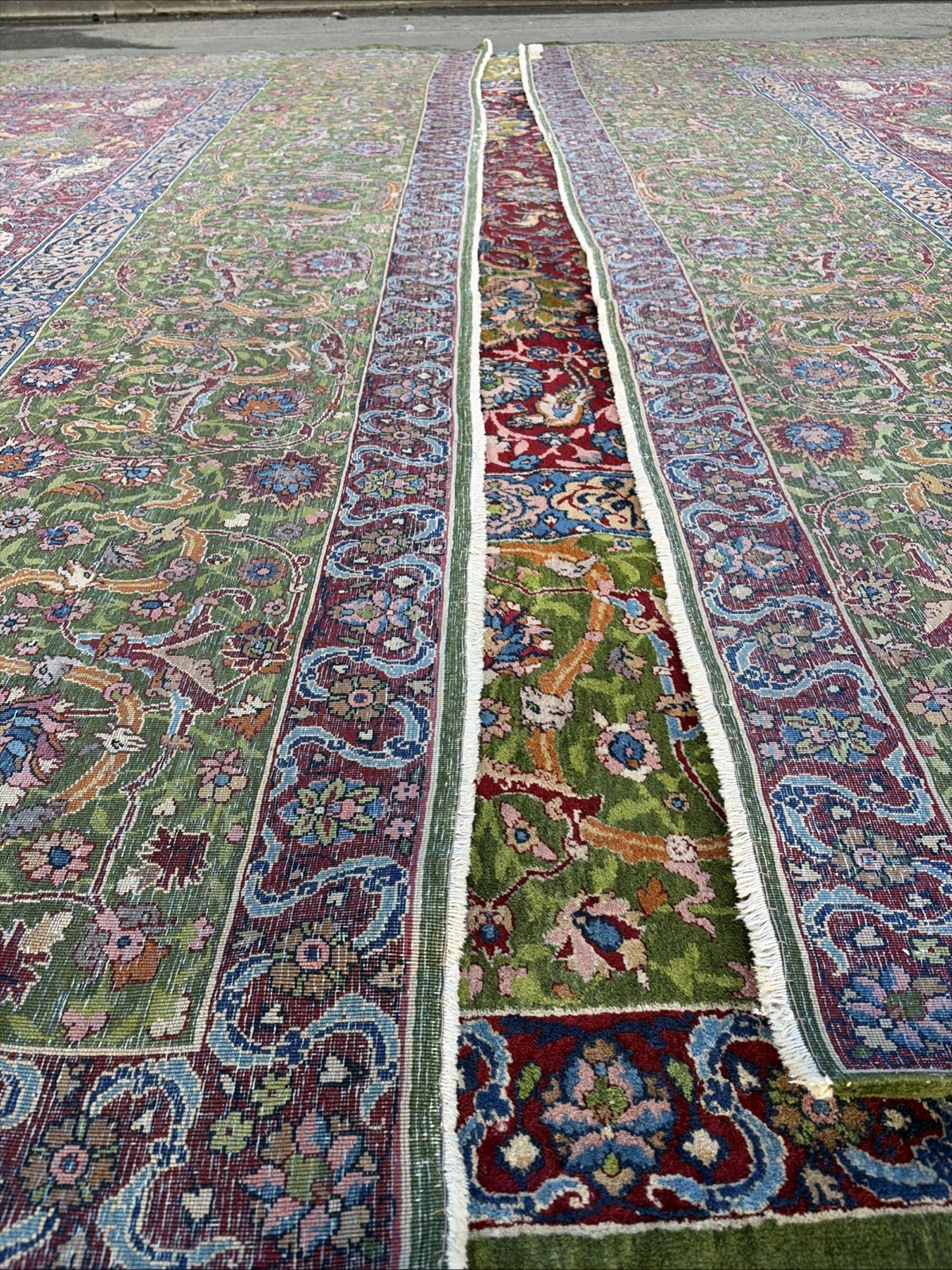 Auth: Antique Lavar Rug Spiral Tendril Classical Era Masterpiece 10×19
